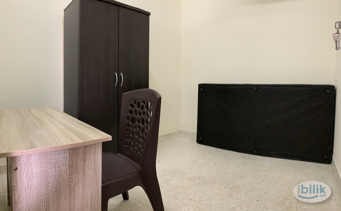 Individual Single Room @ Jalan Pantas, Taman Connaught Cheras - Image 1