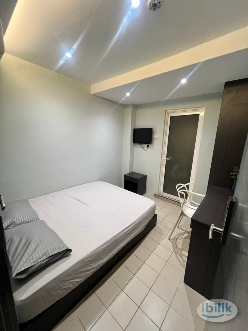 Master Room at PJS 8, Bandar Sunway - Image 1