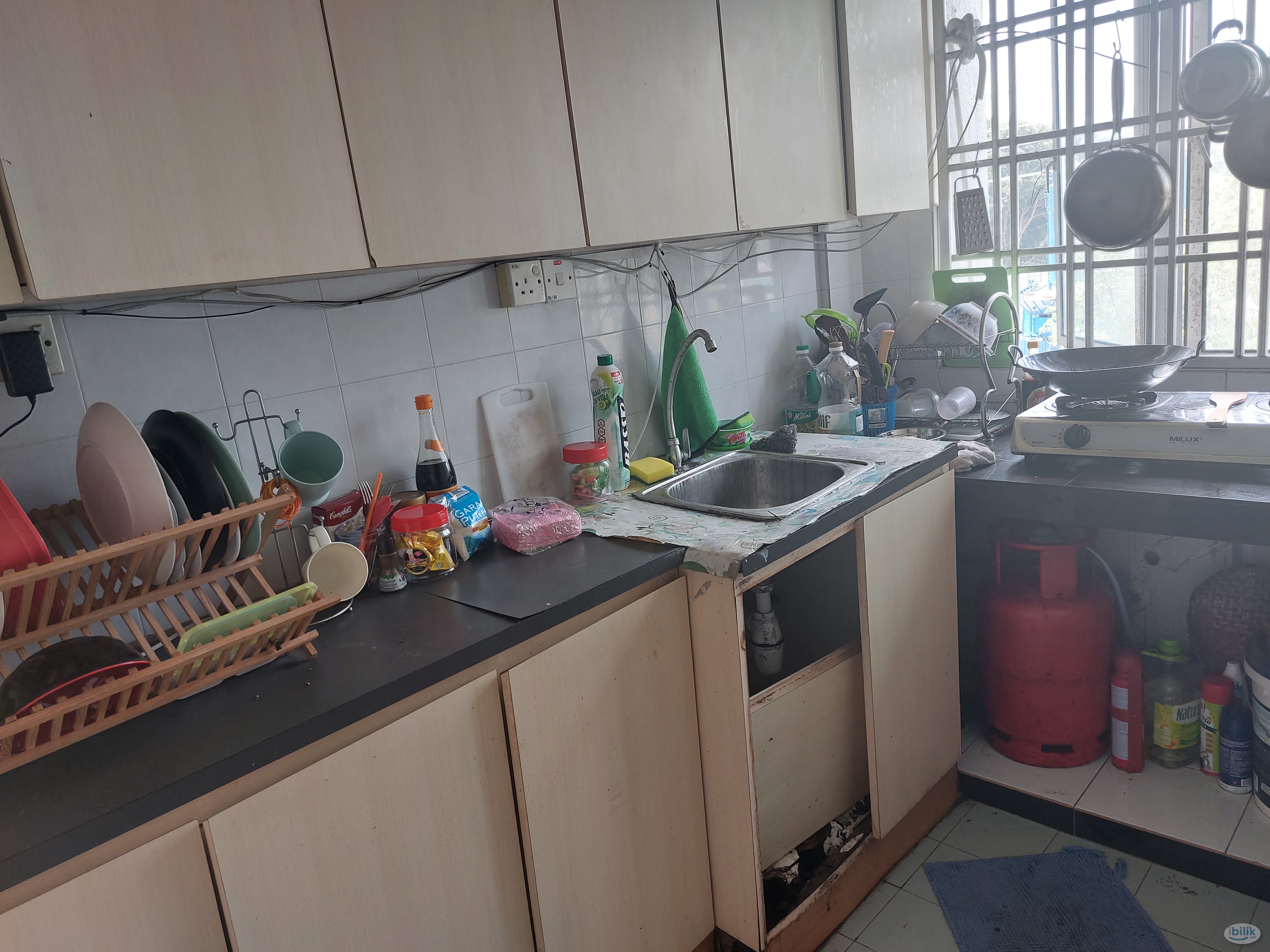 Middle Room at Bukit OUG Townhouse, Bukit Jalil - Image 3