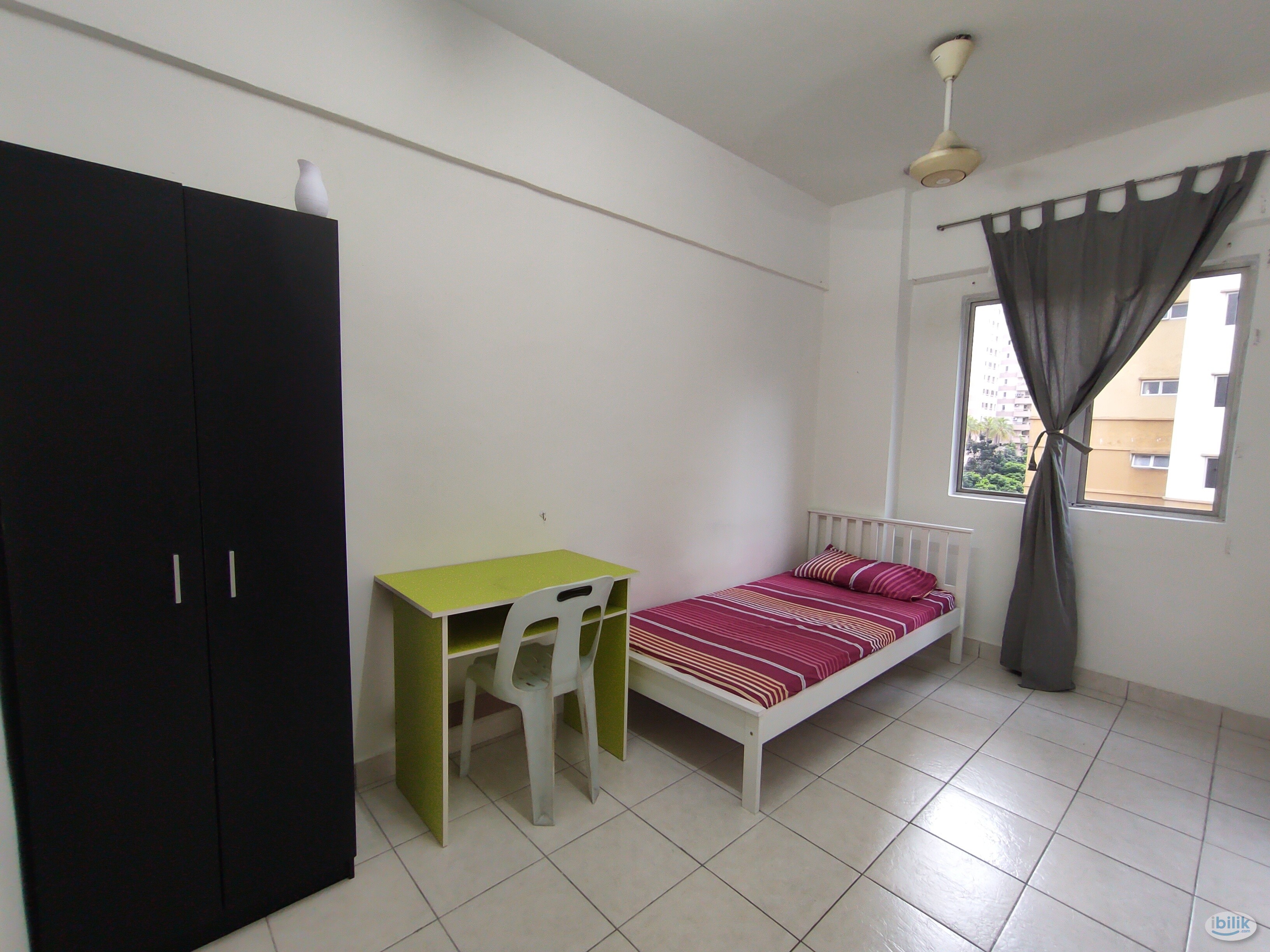 Middle Room at Pelangi Damansara, Bandar Utama - Image 1