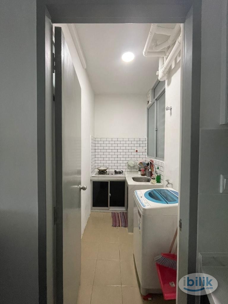 Middle Room at Taman Melati, Kuala Lumpur - Image 3