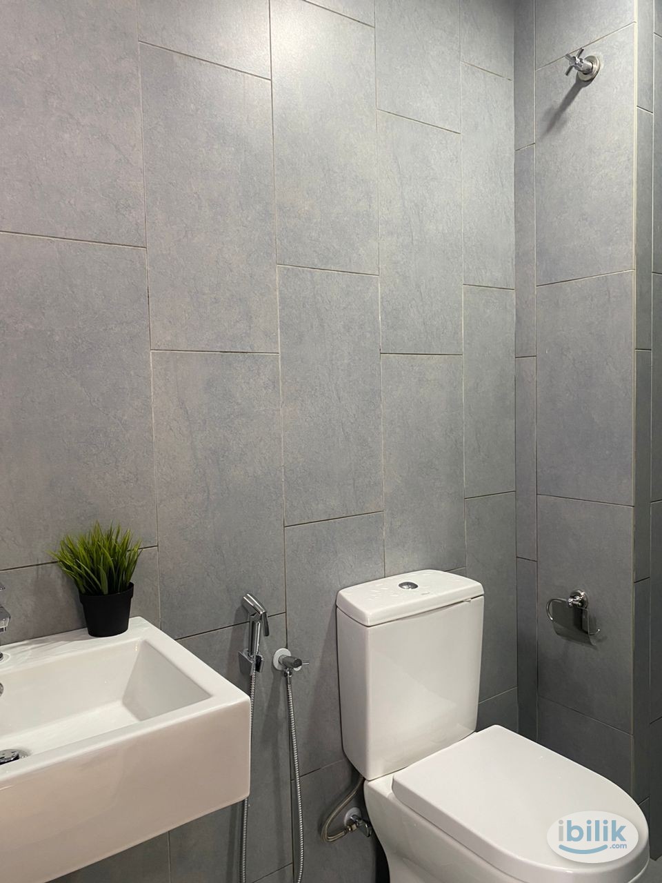 Felame Master room M vertica Cheras Maluri iNCLUDING UTILITIES - Image 1