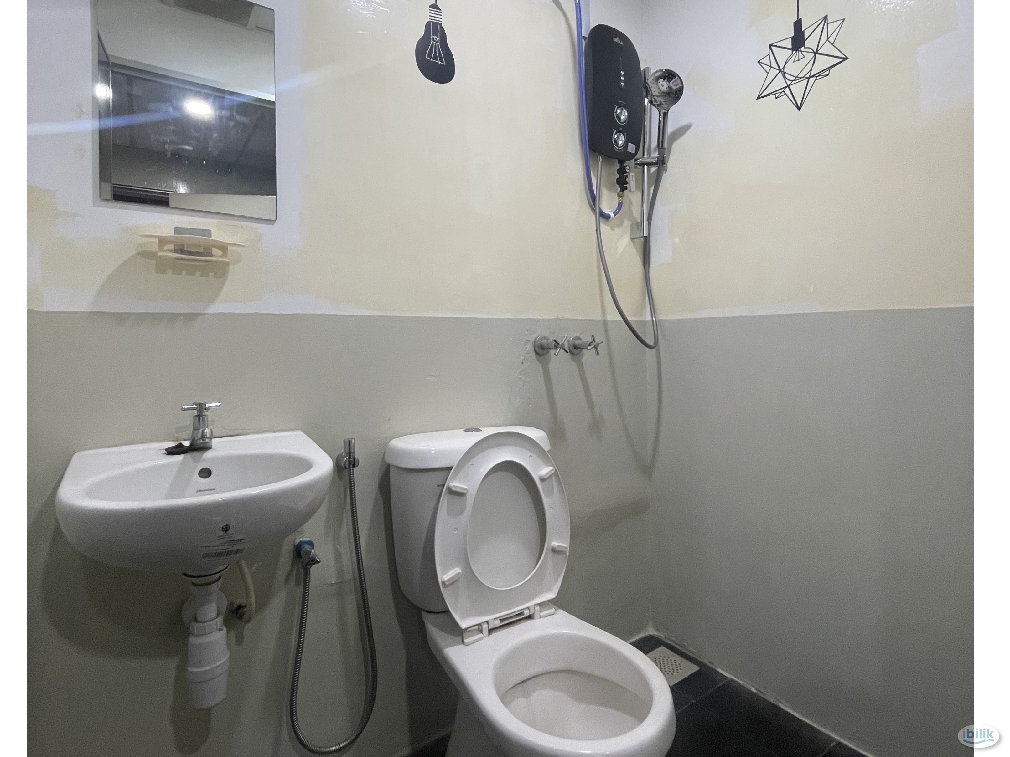 Fully Furnish Single Room at TTDI, Kuala Lumpur - Image 3