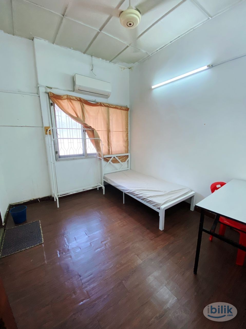 Fully Furinsh Female unit Single Room at SS2, Petaling Jaya - Image 1