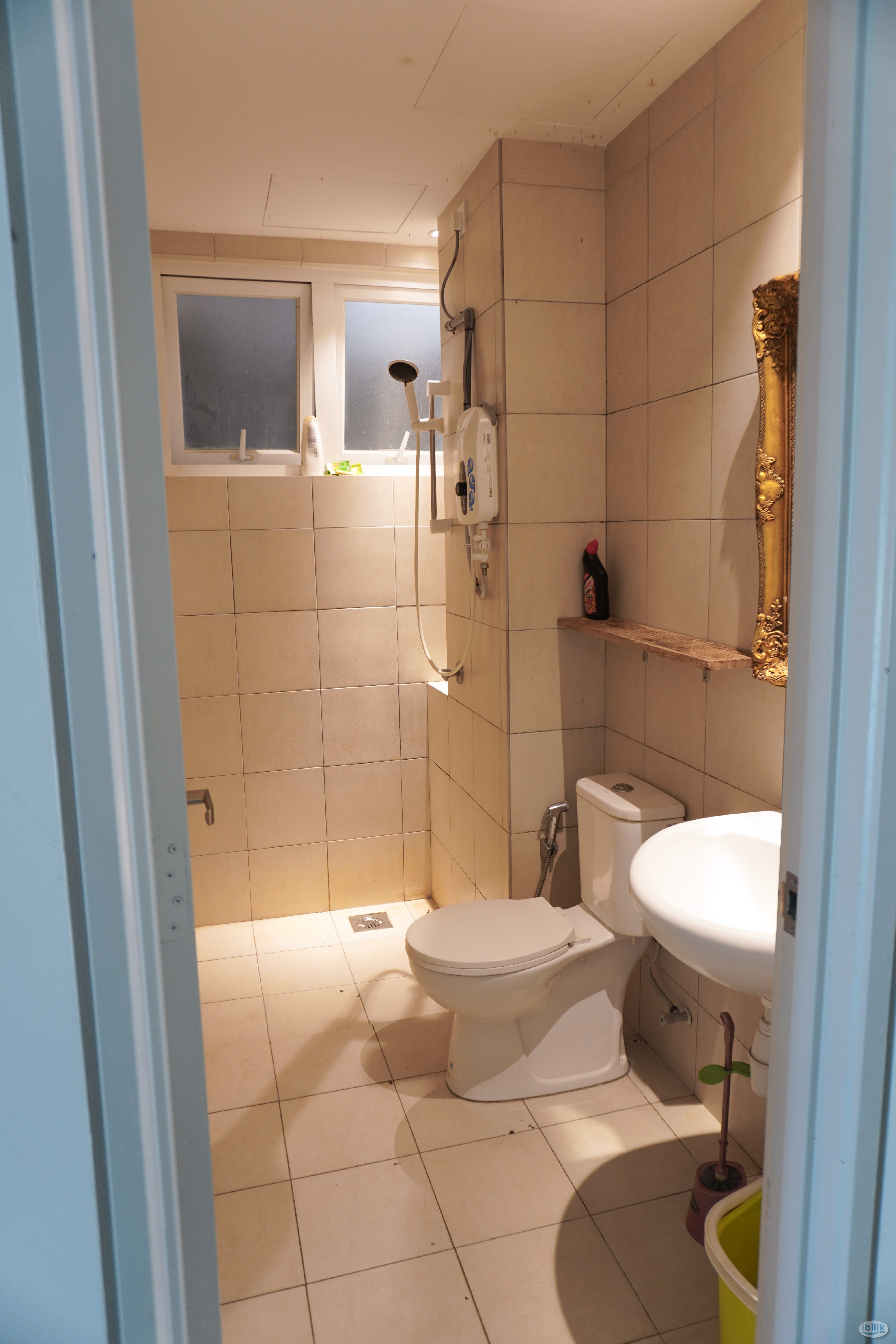 Room 4 at Vision Residence (V'Residence) Cyberjaya, Selangor - Image 3