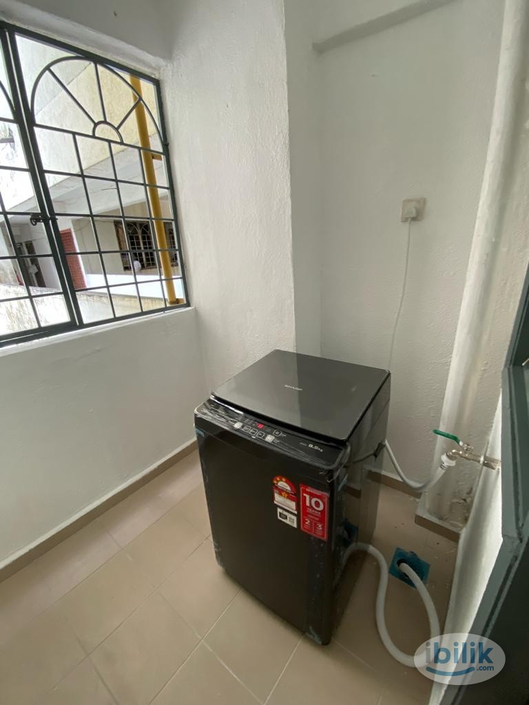 Middle Room at Vista Angkasa, Pantai - Image 3