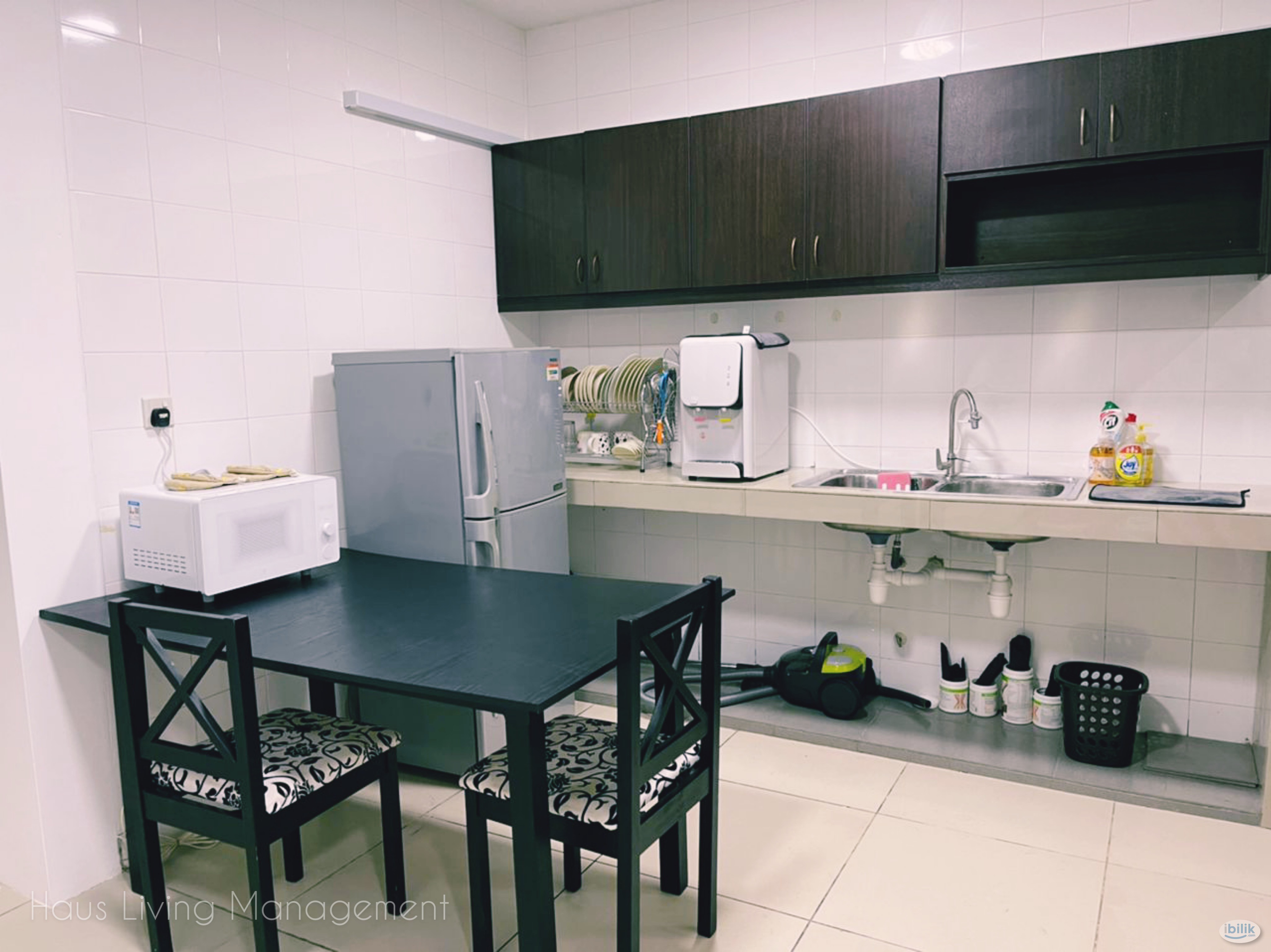 (Female Unit)Middle Room at Cova Suites, Kota Damansara - Image 4