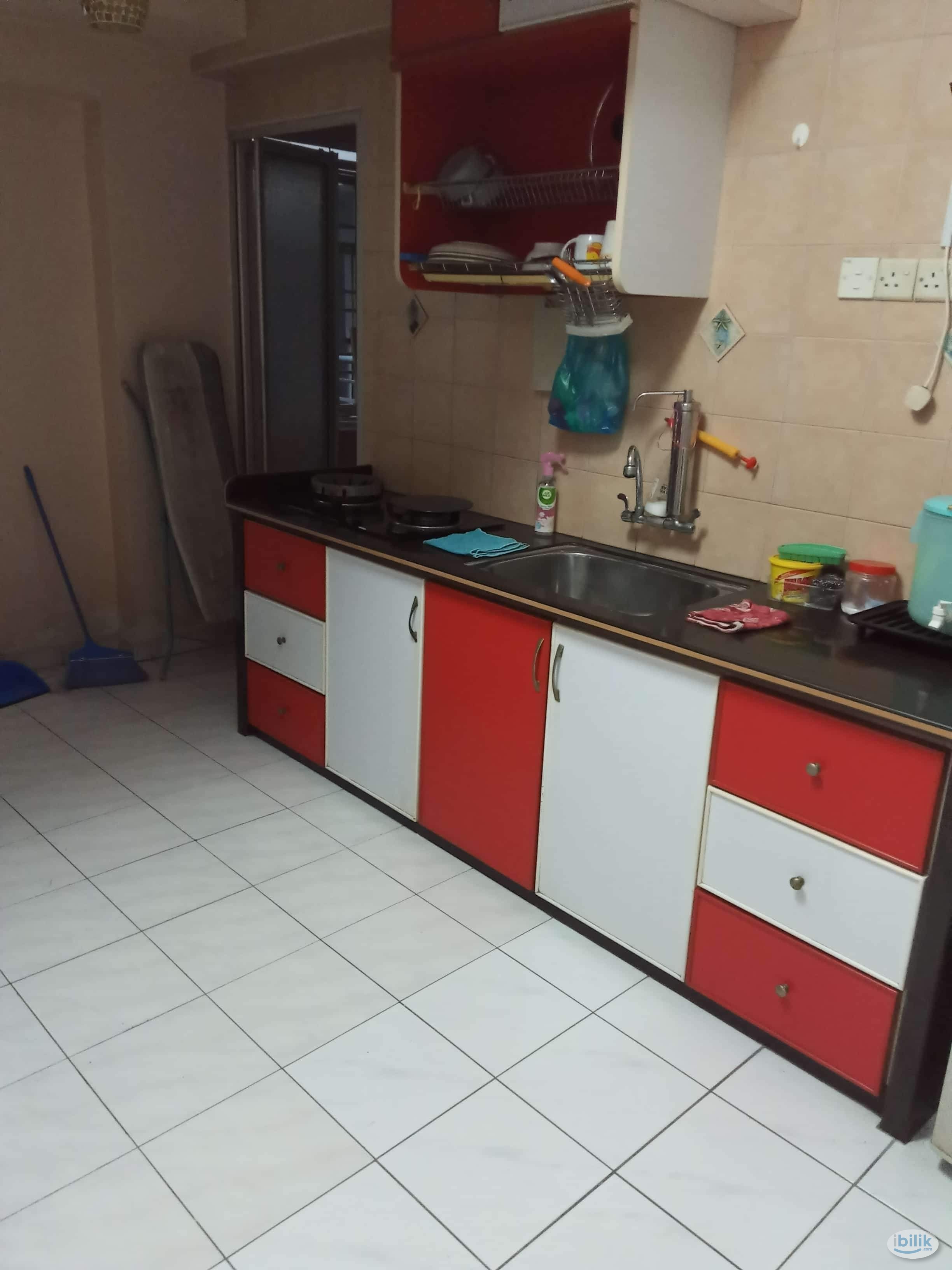 Middle Room at Nibong Indah, Sungai Nibong - Image 1