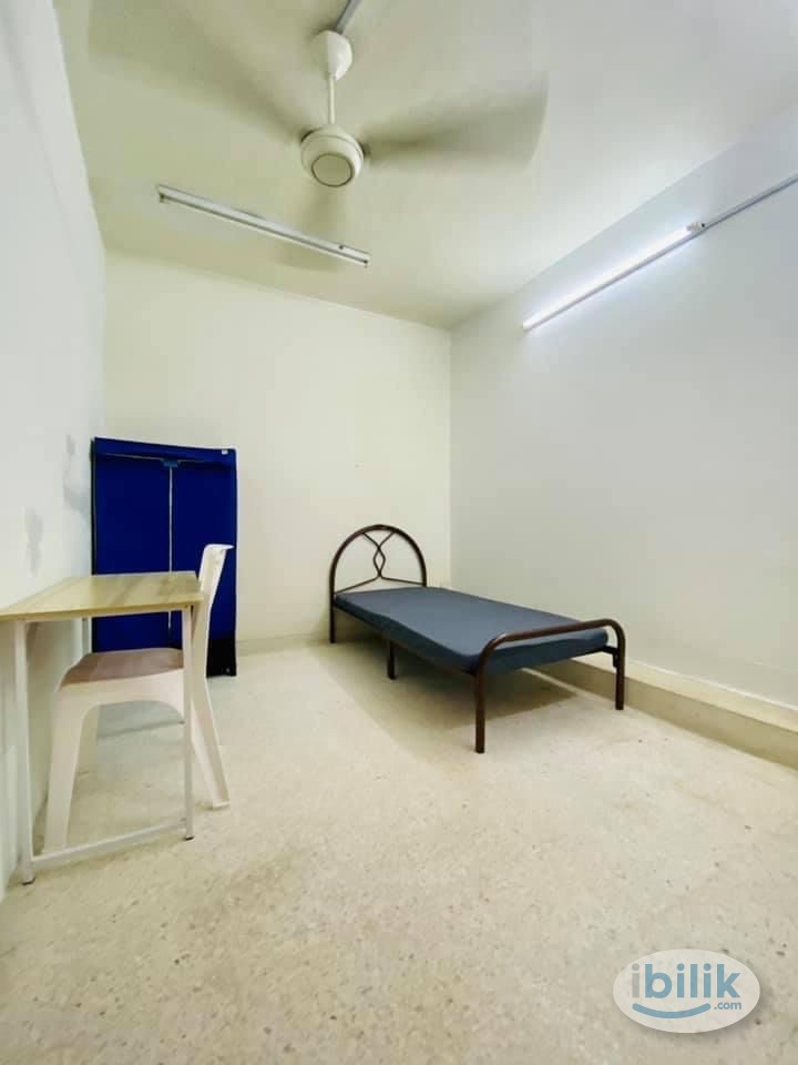🎁DAMANSARA UPTOWN NEWLY RENOVATED LANDED UNIT🎁5 min to STARLINGMALL - Image 1