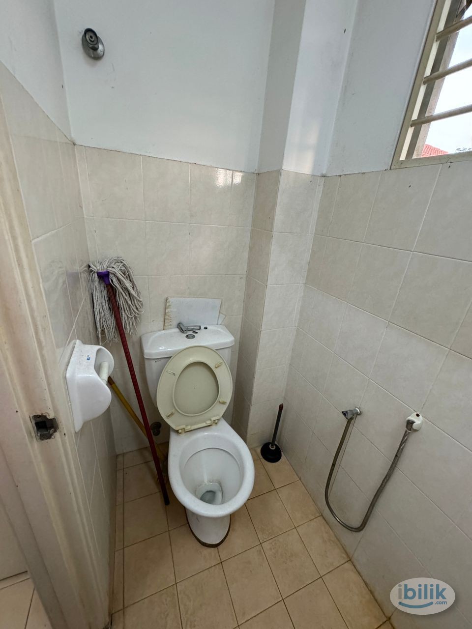 Fully Furnished Queen Size Bed with Attached Sharing Bathroom @ Kota Damansara Sepah Puteri 🏠 Nearby Sunway Giza, Tropic - Image 4