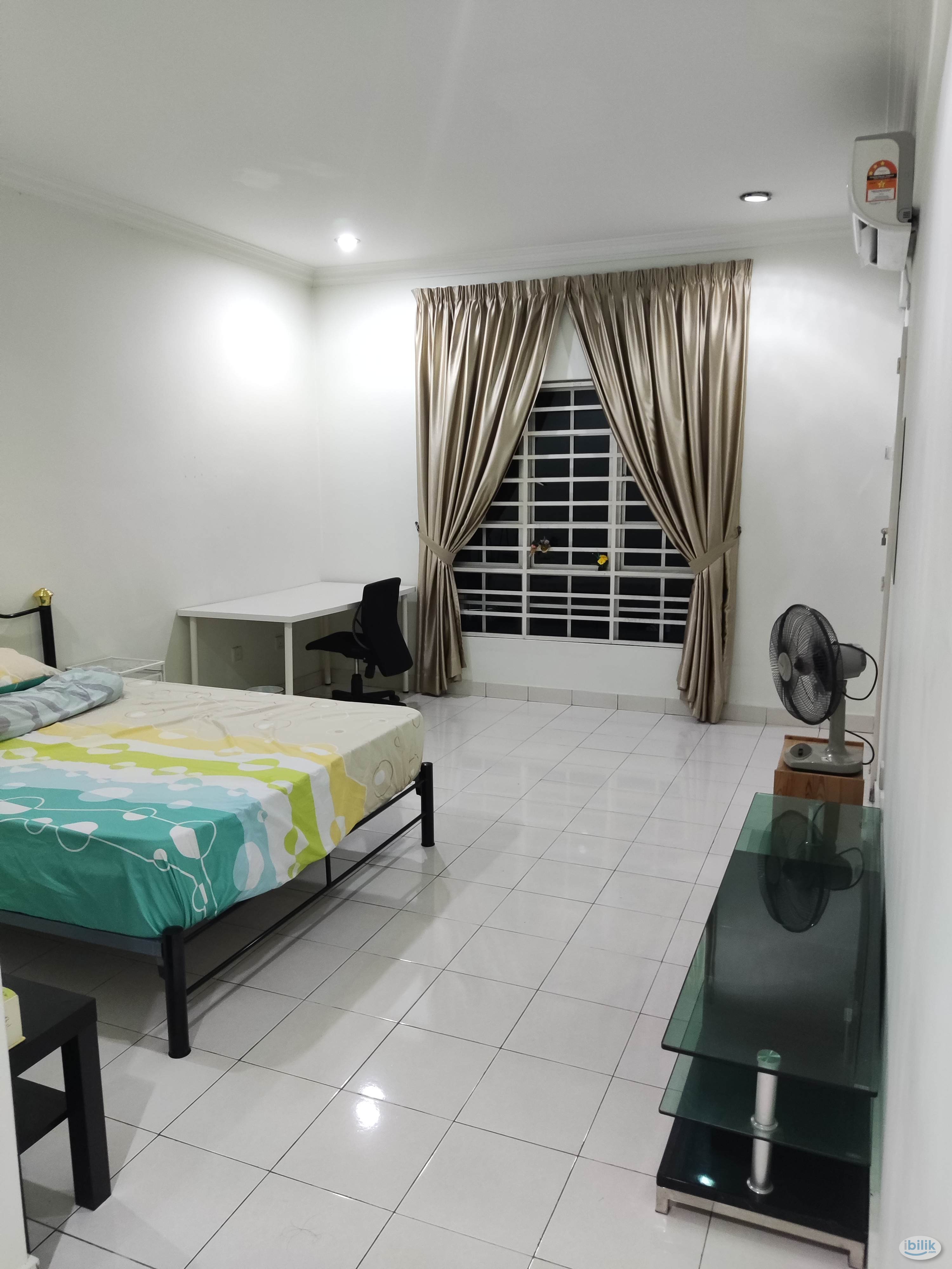 Master Room at Taman Bukit Serdang, Seri Kembangan - Image 1
