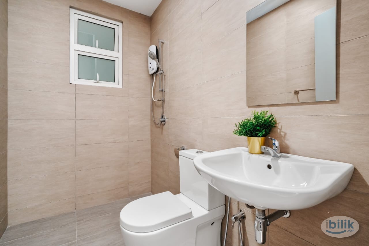 Premium Master room Near Titiwangsa MRT station - Image 4