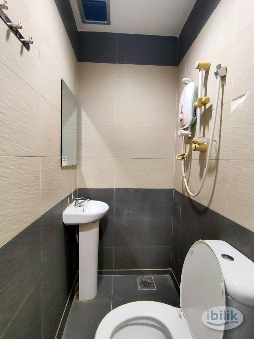 Zero Depo Offer 🌙 Room for Rent at SS4 Near to LRT Kelana Jaya 📍 - Image 4