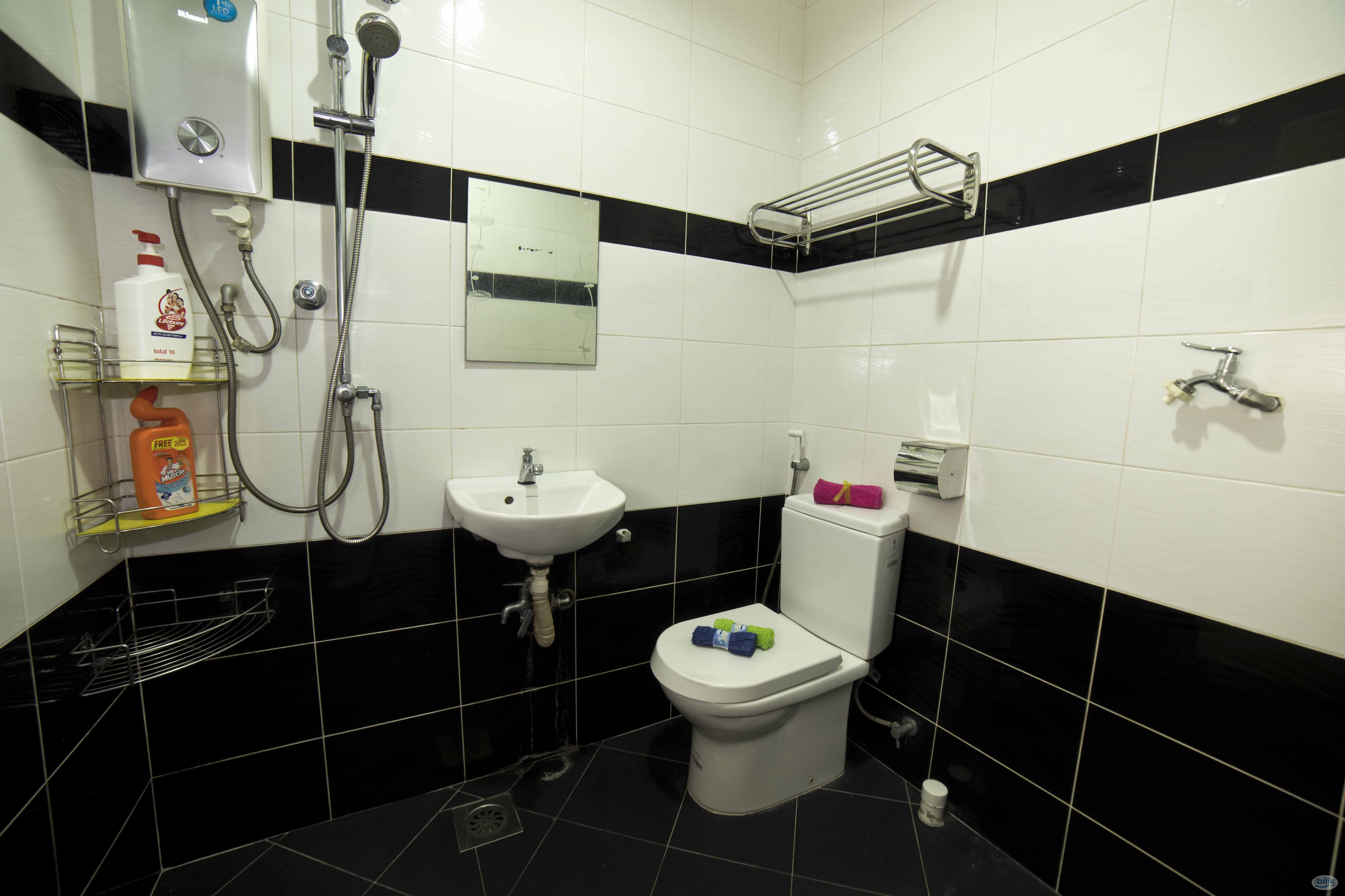🔥BEST DEAL🔥Master Room at PJS 7, Bandar Sunway - Image 4