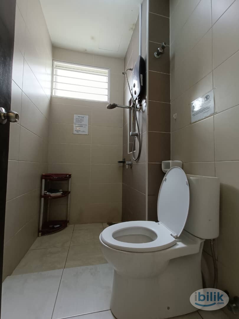 Low Deposit 📍 Air-Cond attach Room for Rent at Setia Impian with Free WiFi 📱 - Image 1