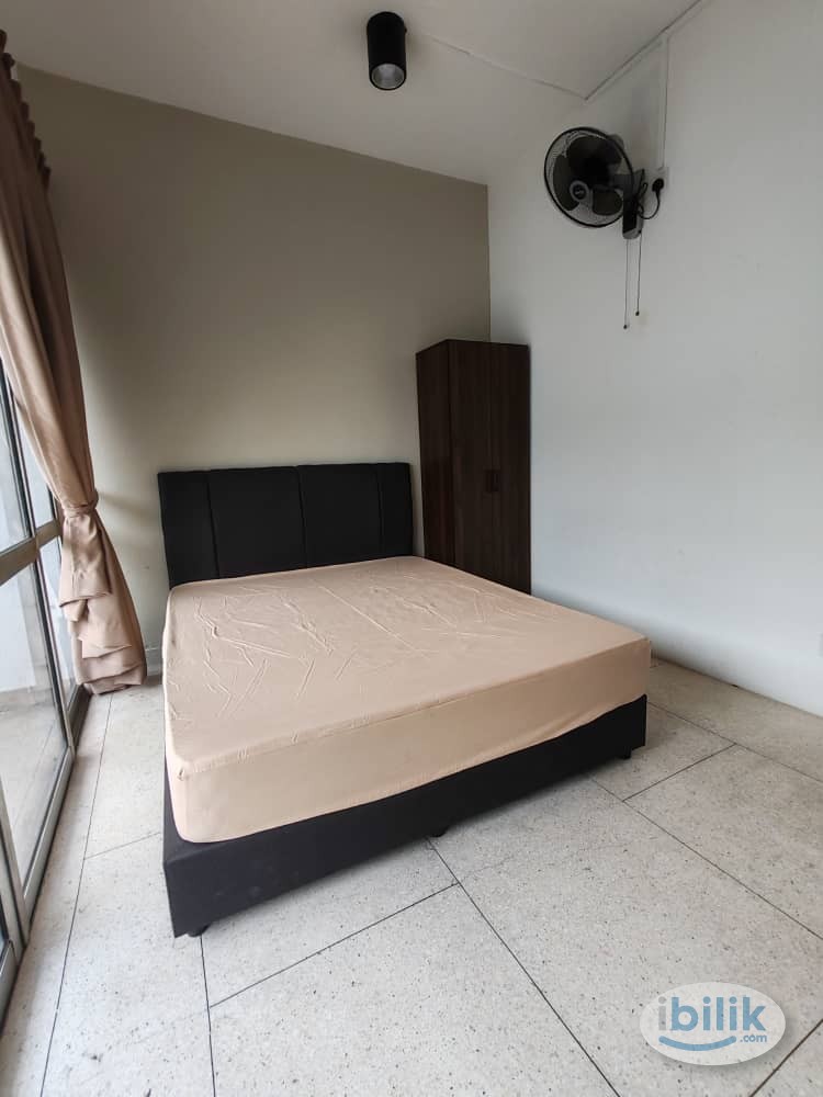 📍CIQ ROOM FOR RENT✨LOW DEPOSIT✨Walking distance to CIQ - Image 2