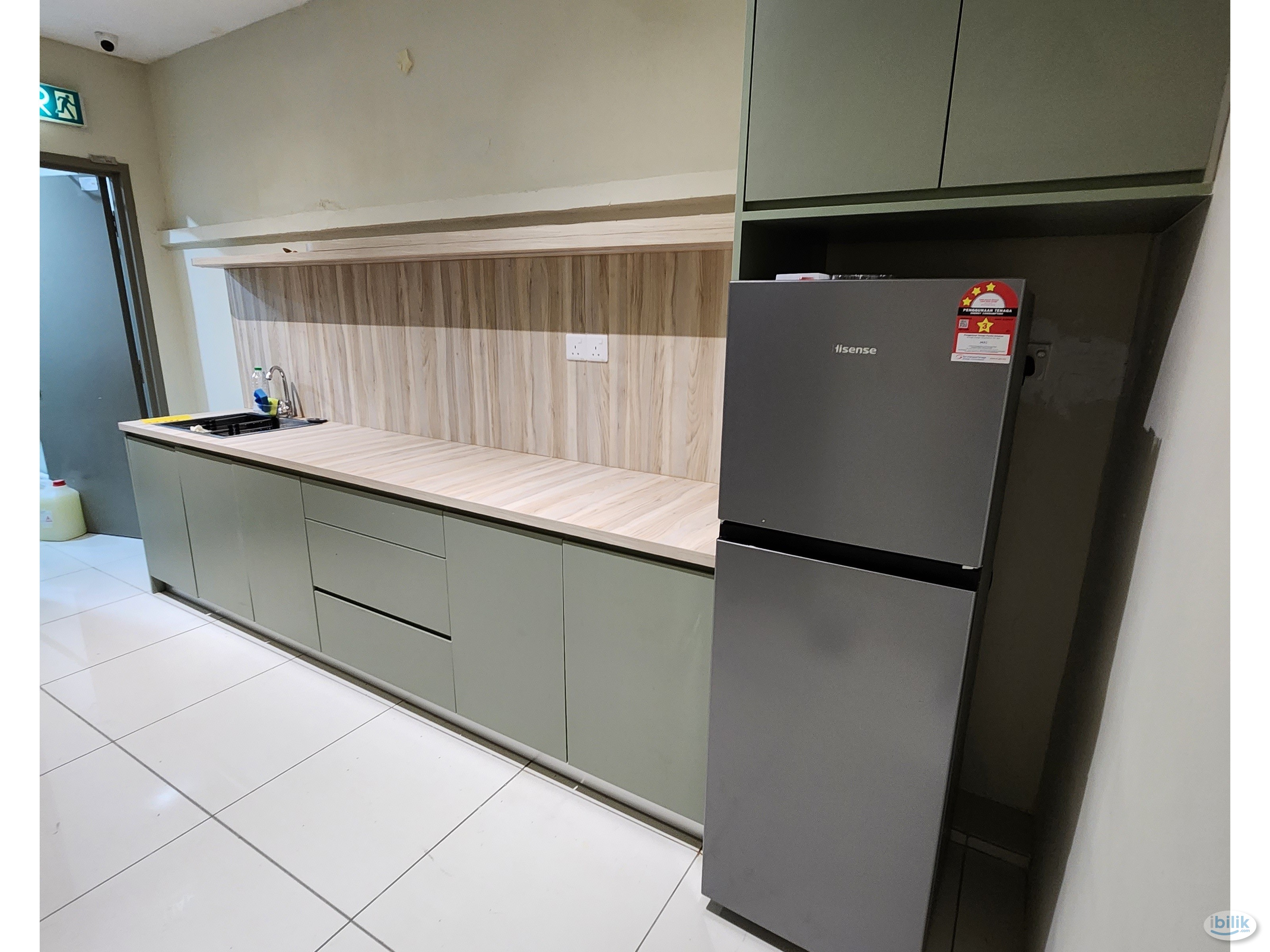 Immediate Available 8mins to LRT Chow Kit 🚇 Room attach Toilet near HKL - Image 1