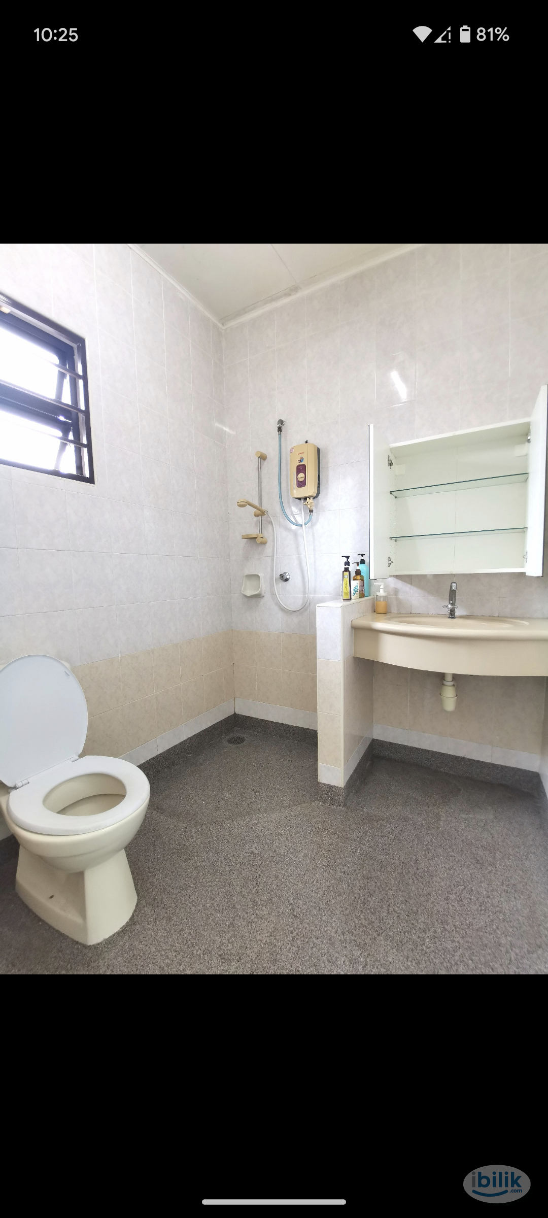 Spacious Room at Sunway Damansara, Petaling Jaya - Image 2