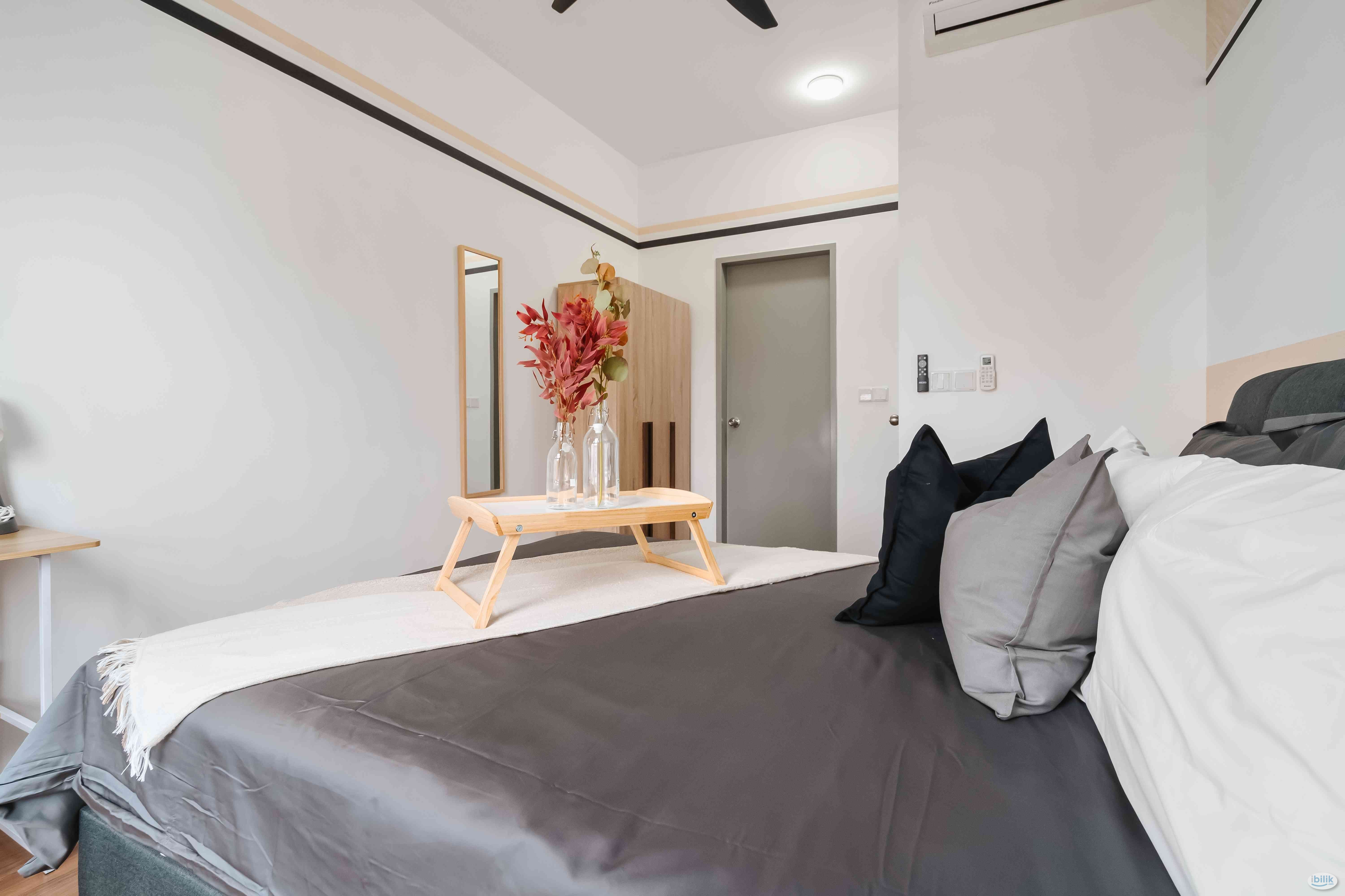Affordable & Elegant MASTER room at Cheras Maluri - Image 2