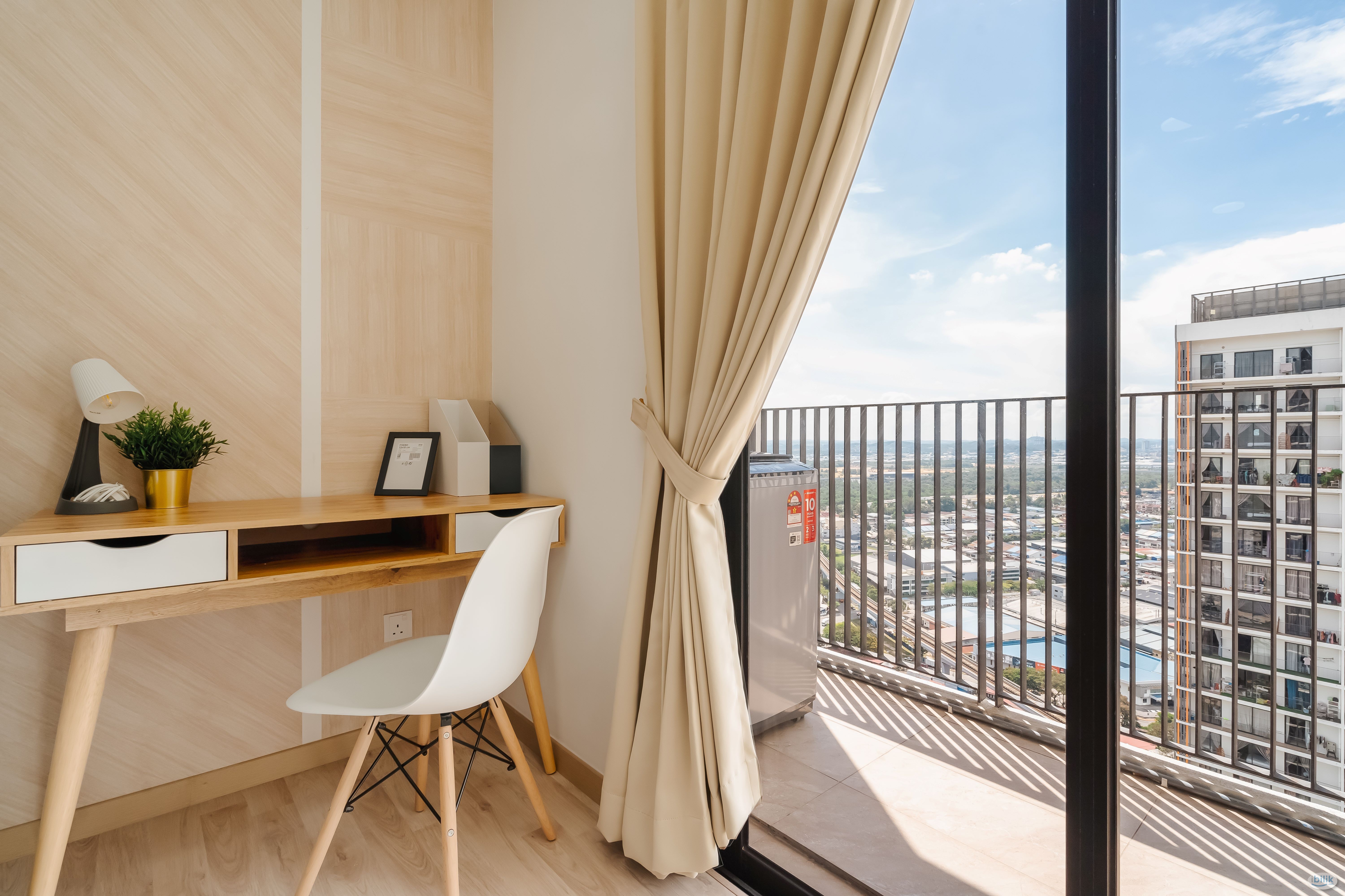 Affordable & Elegant STUDIO at Emporis Near MRT - Image 3