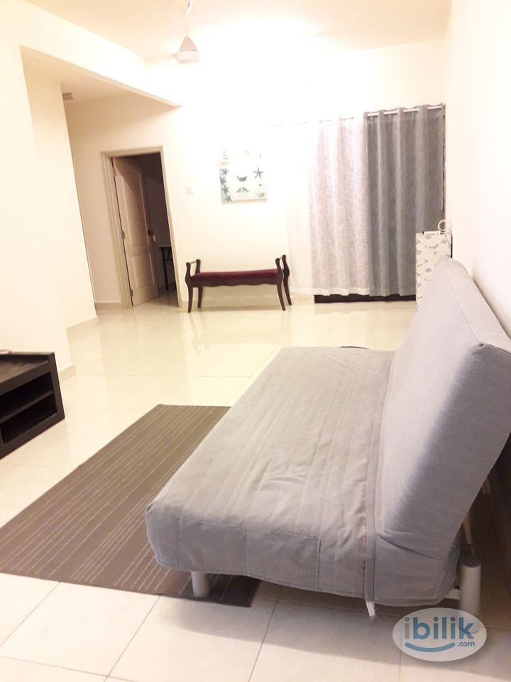 MIDDLE ROOM MALE WANTED AT PELANGI UTAMA CONDO - Image 1