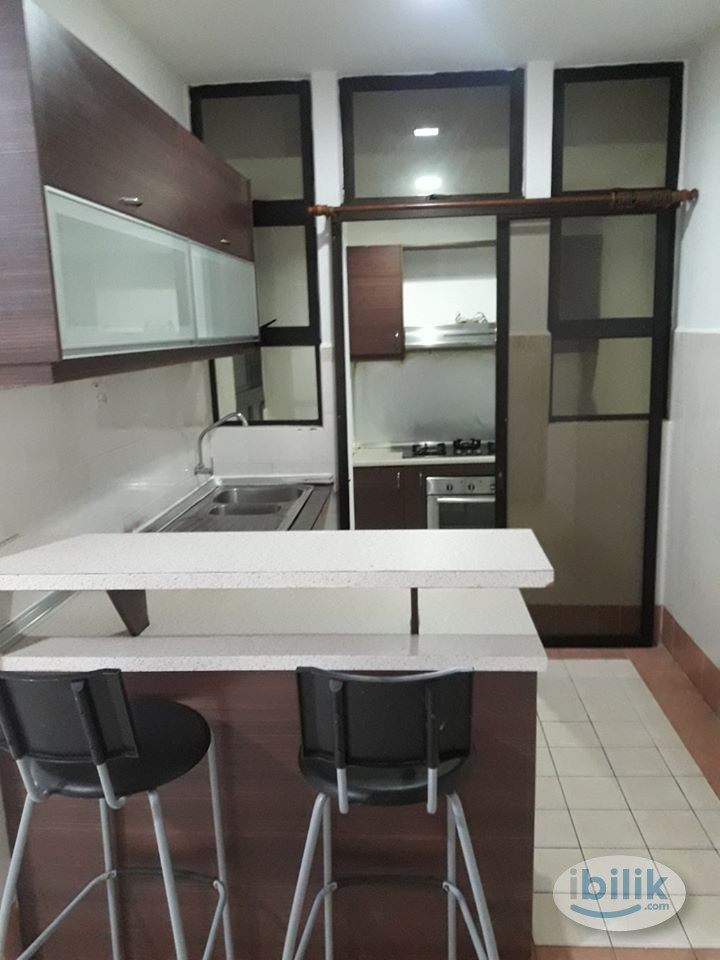MIDDLE ROOM MALE WANTED AT PELANGI UTAMA CONDO - Image 5