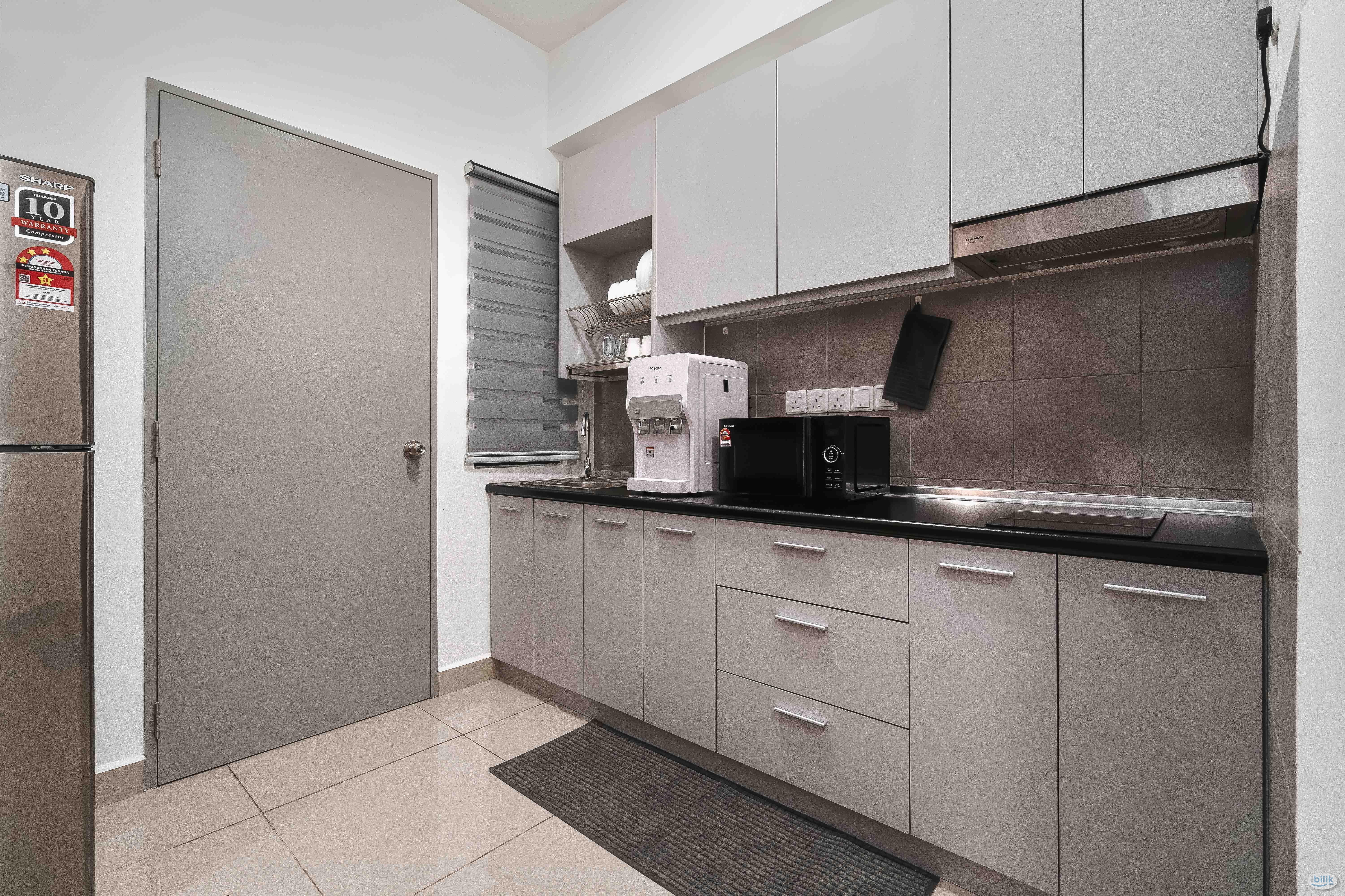 Affordable Single Room At M Vertica Near MRT Station - Image 5