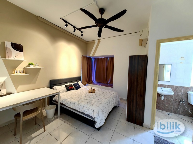 ✨LRT (500m) ✨ LAST MASTER ROOM 📢 Desa Impiana Condo, Puchong - Image 1