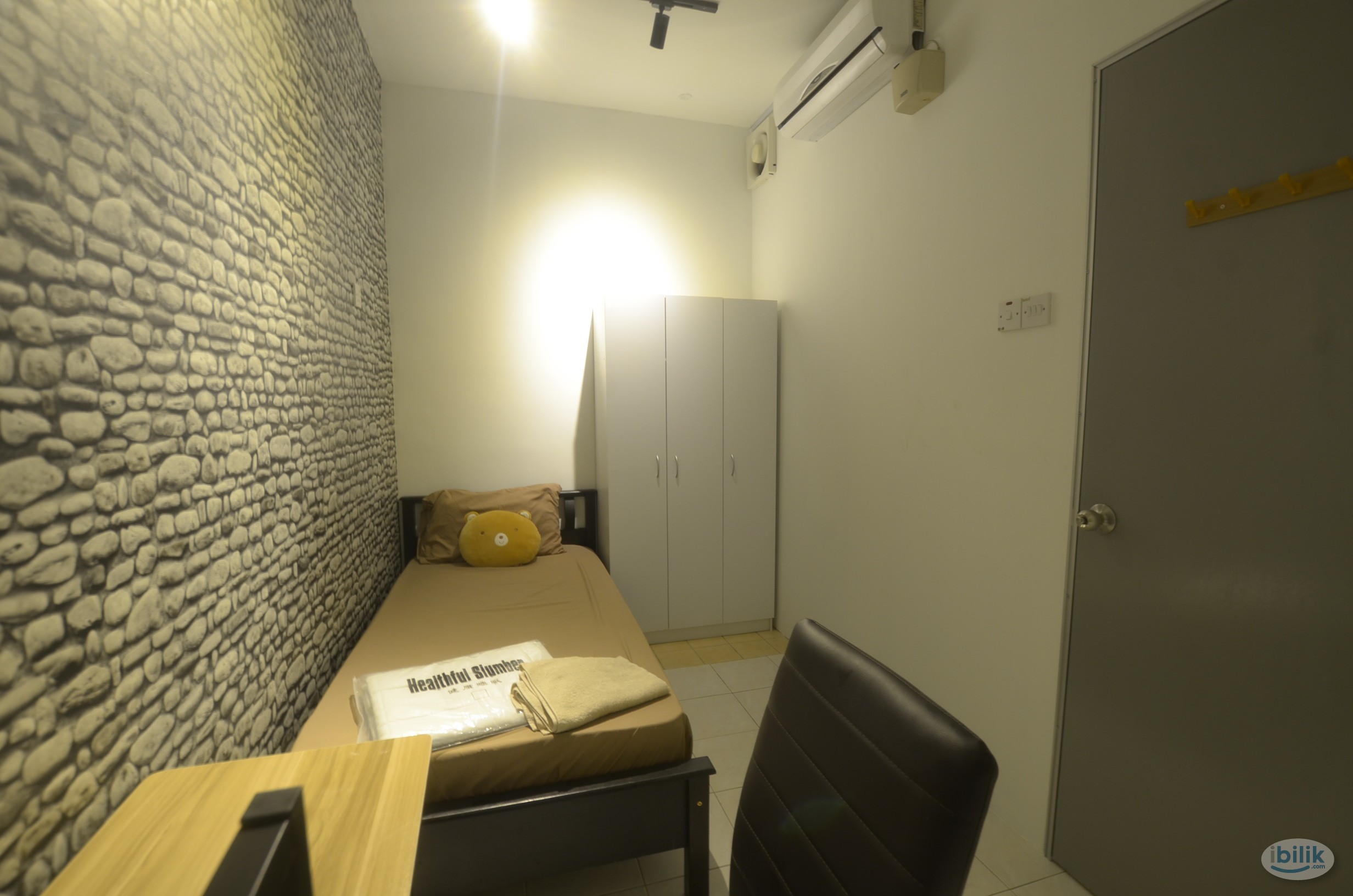 👩Female Single Room at Sutramas, Bandar Puchong Jaya - Image 5
