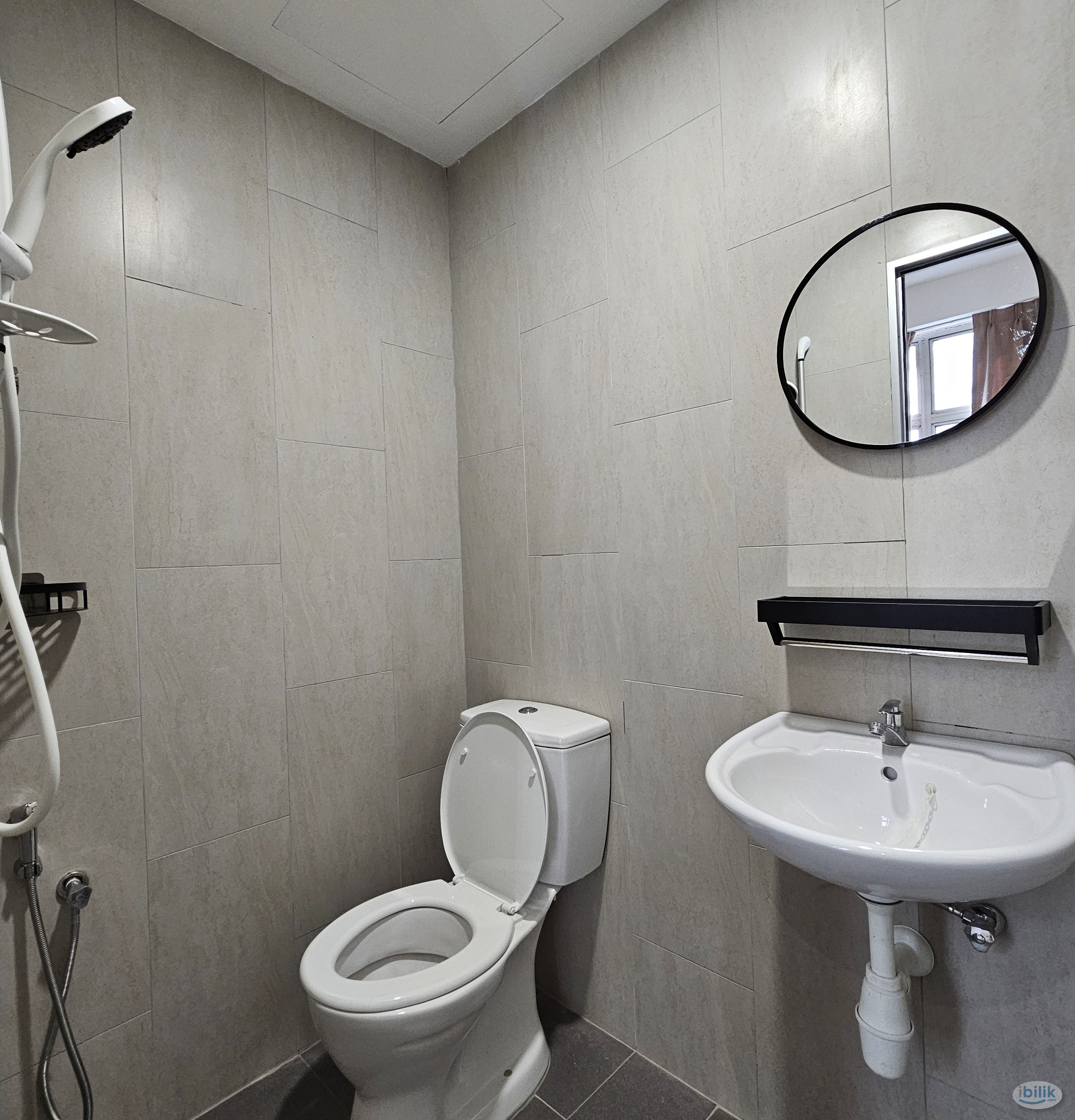 Zero Depo Room attach Private Toilet near Columbia Hospital Danau Kota - Image 4