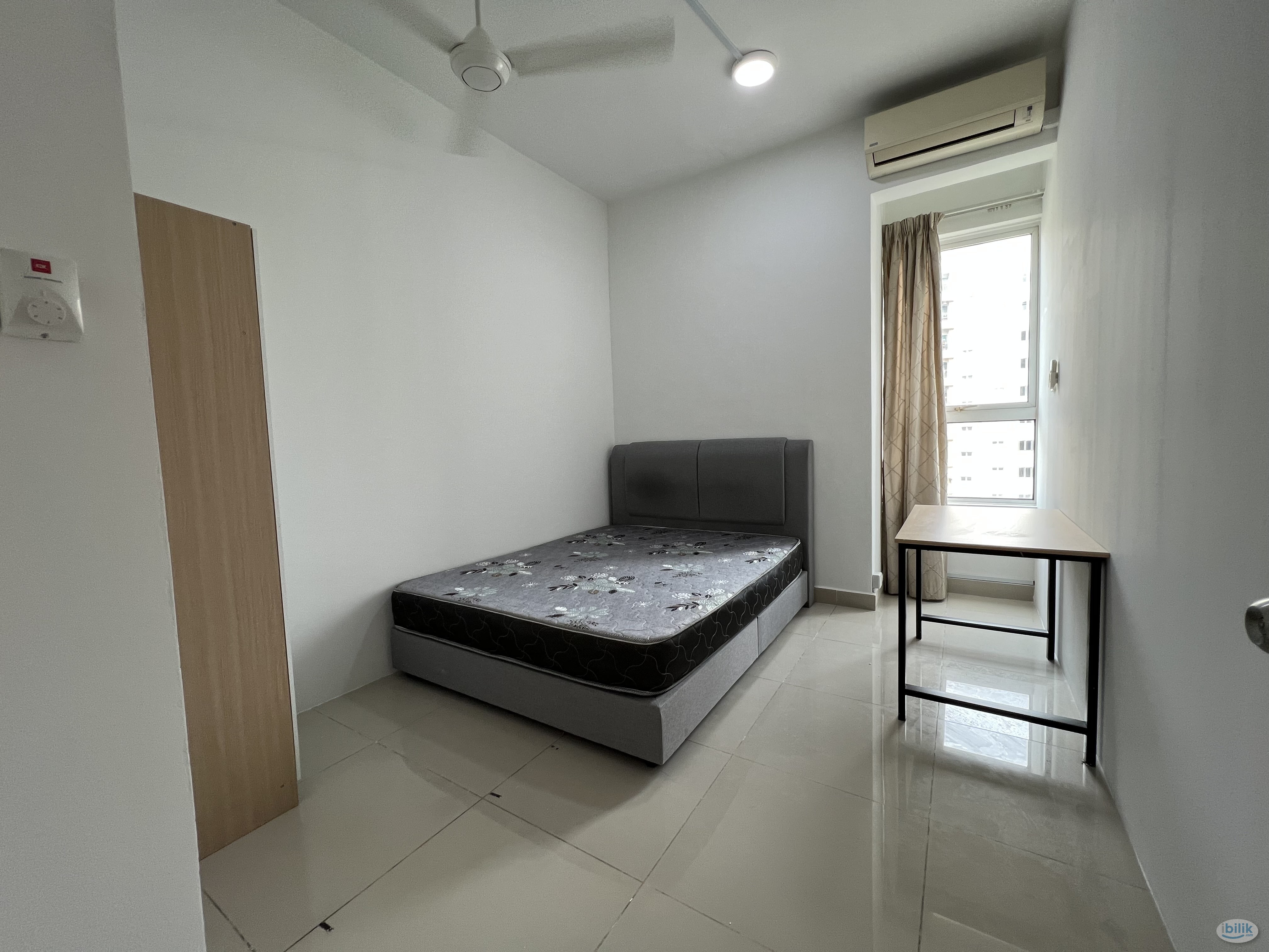 Middle Room at Arte, Kuchai Lama - Image 1