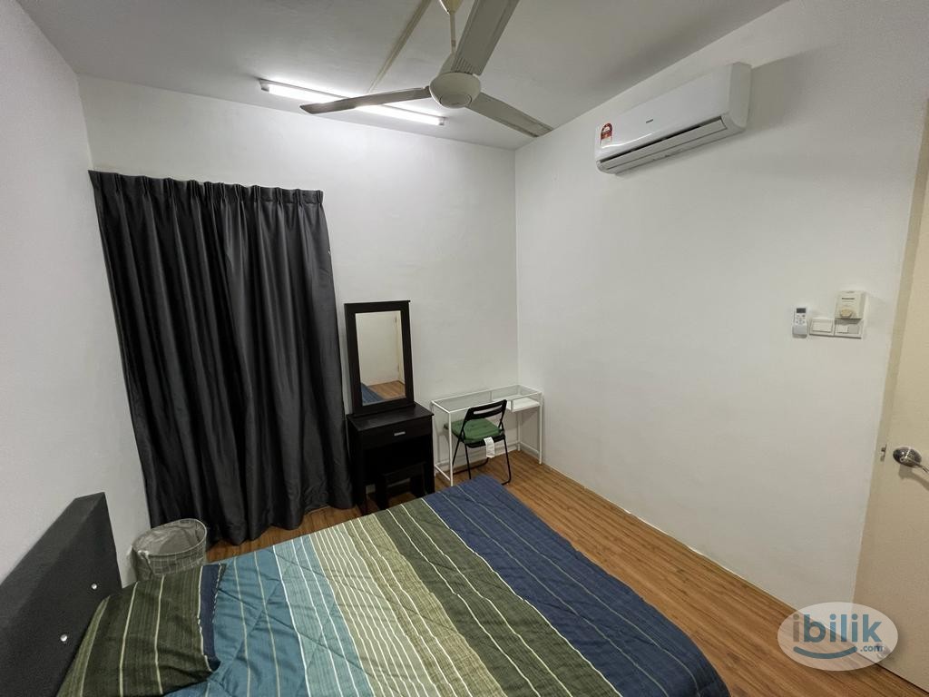 Middle Room at Arte, Kuchai Lama - Image 1