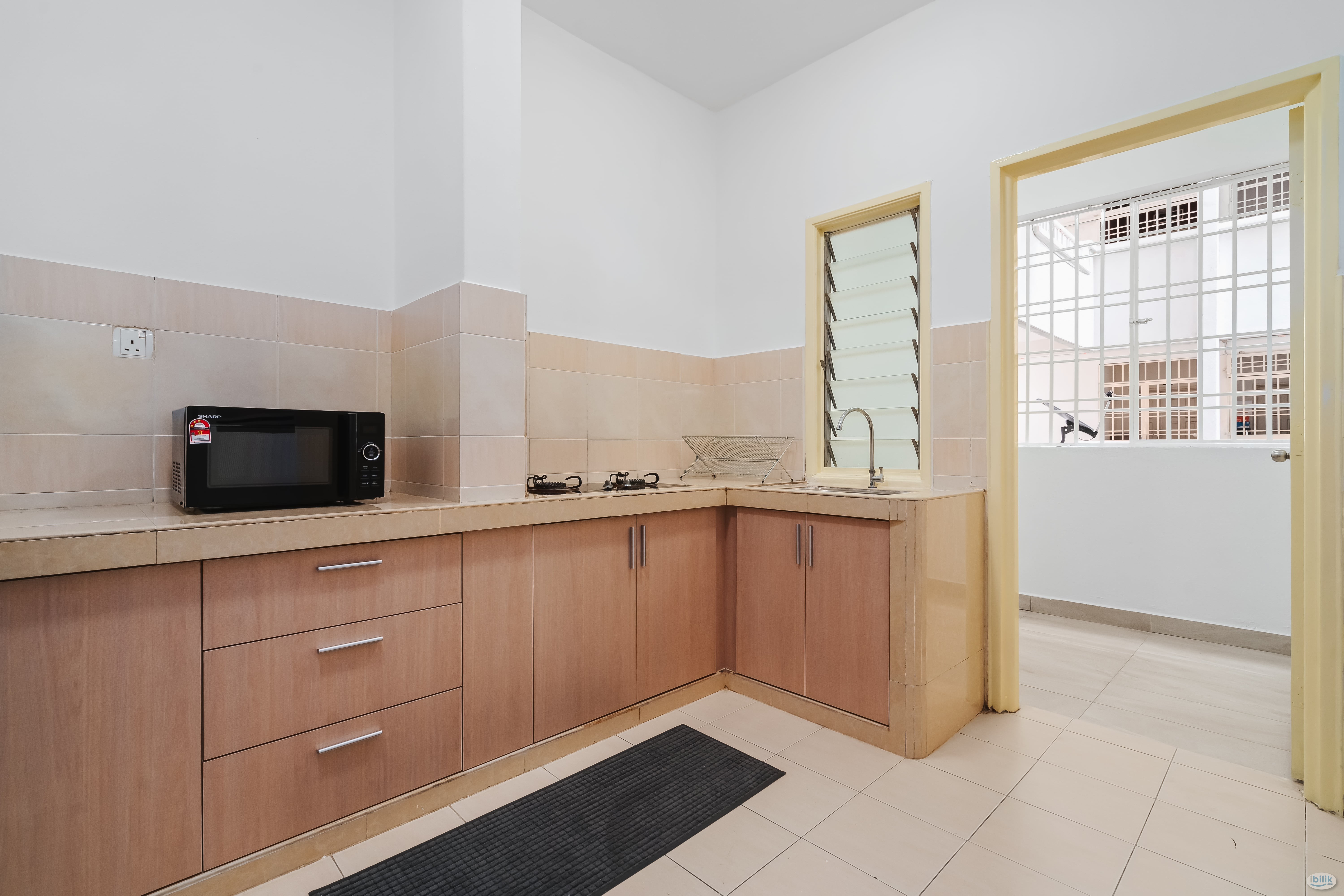 Master Room Fully Furnished Kristal Heights Shah Alam - Image 5