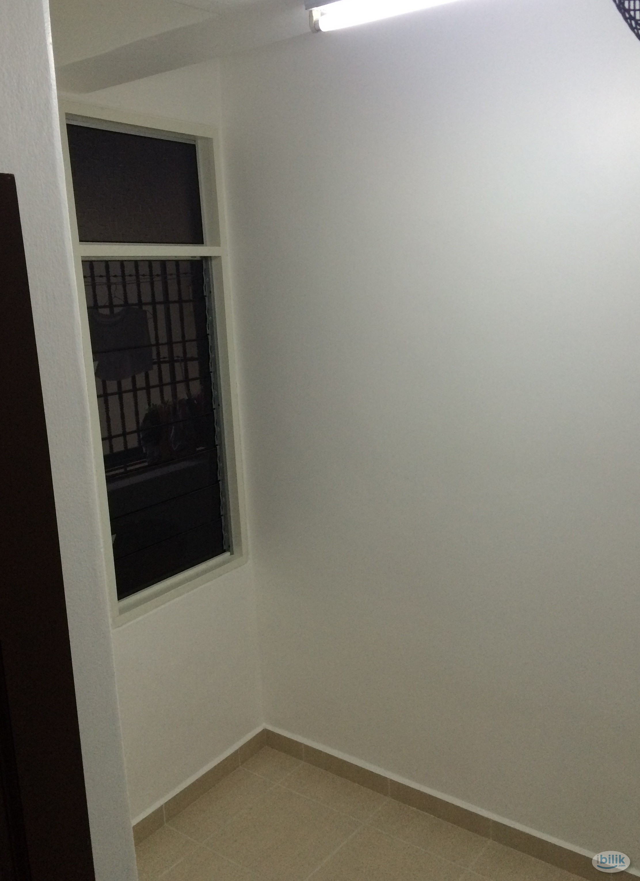 Single Room at Marina Tower, Relau - Image 4