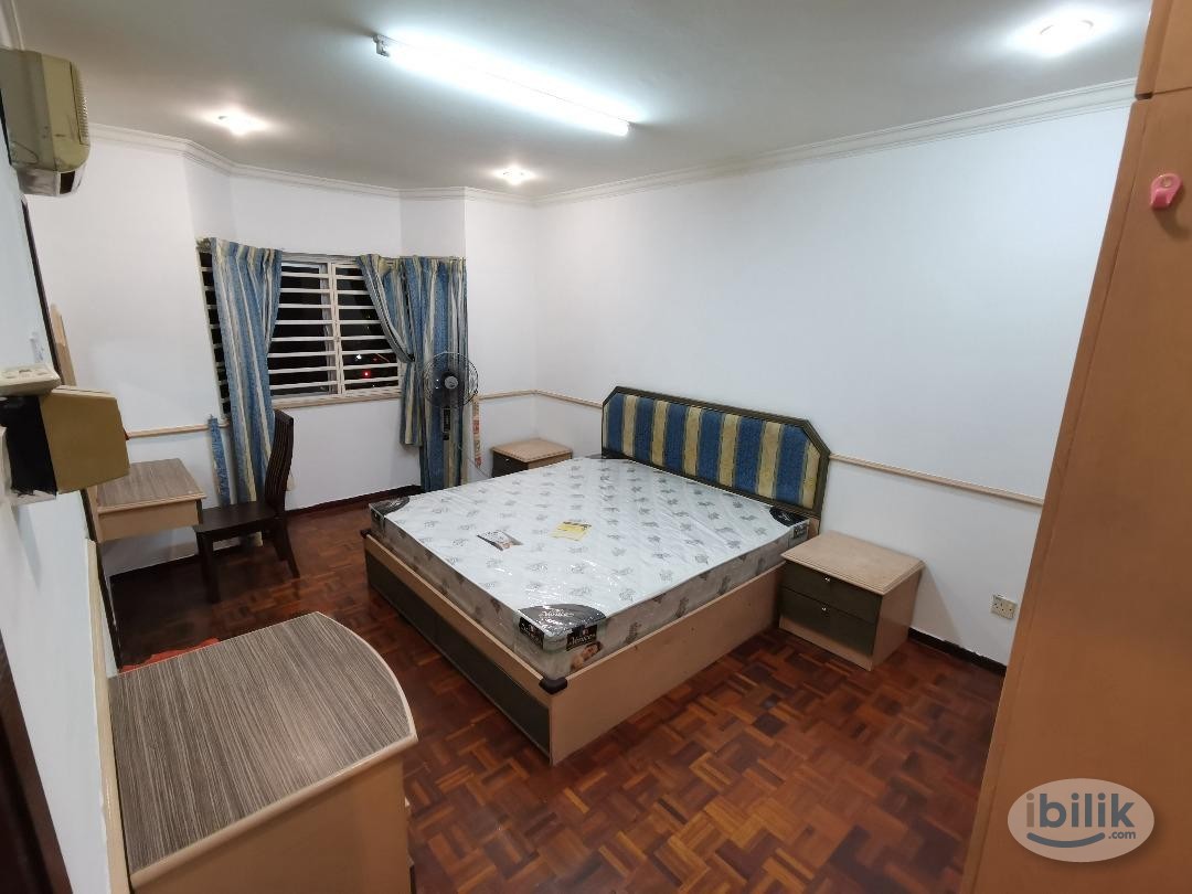 Master Room at Endah Regal, Sri Petaling - Image 3