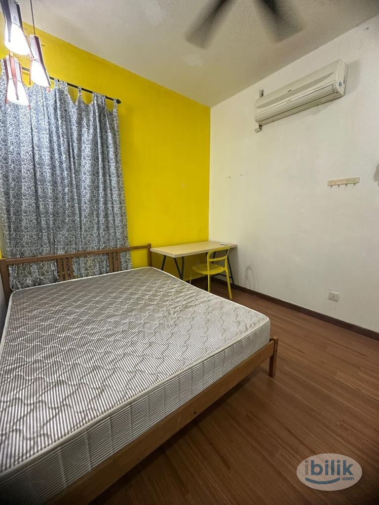 Middle Room at Impian Meridian, UEP Subang Jaya - Image 2