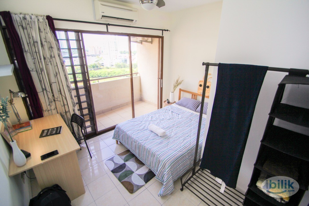 Medium Balcony Room @ Palm Spring, Kota Damansara, MRT Surian, Tropicana Gardens Mall , Dataran Sunway Gizza Nexis, Str - Image 1
