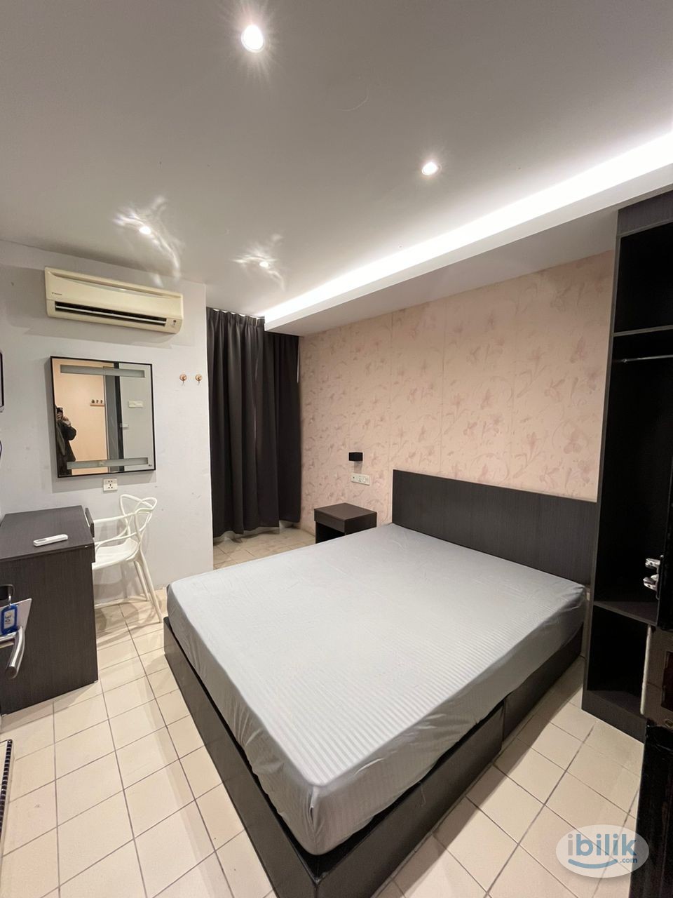 Want To Rent Cozy Unit? 👭 With NO Deposit? 🚄🚌 At Q Inn, Bandar Sunway 😍 Near To KTM & Bus 🚄 - Image 1