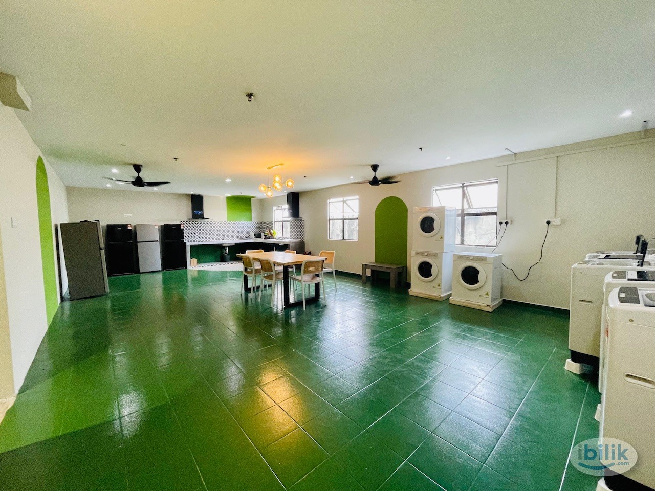 Co Living Hotel Room at IOI Boulevard, Bandar Puchong Jaya - Image 1