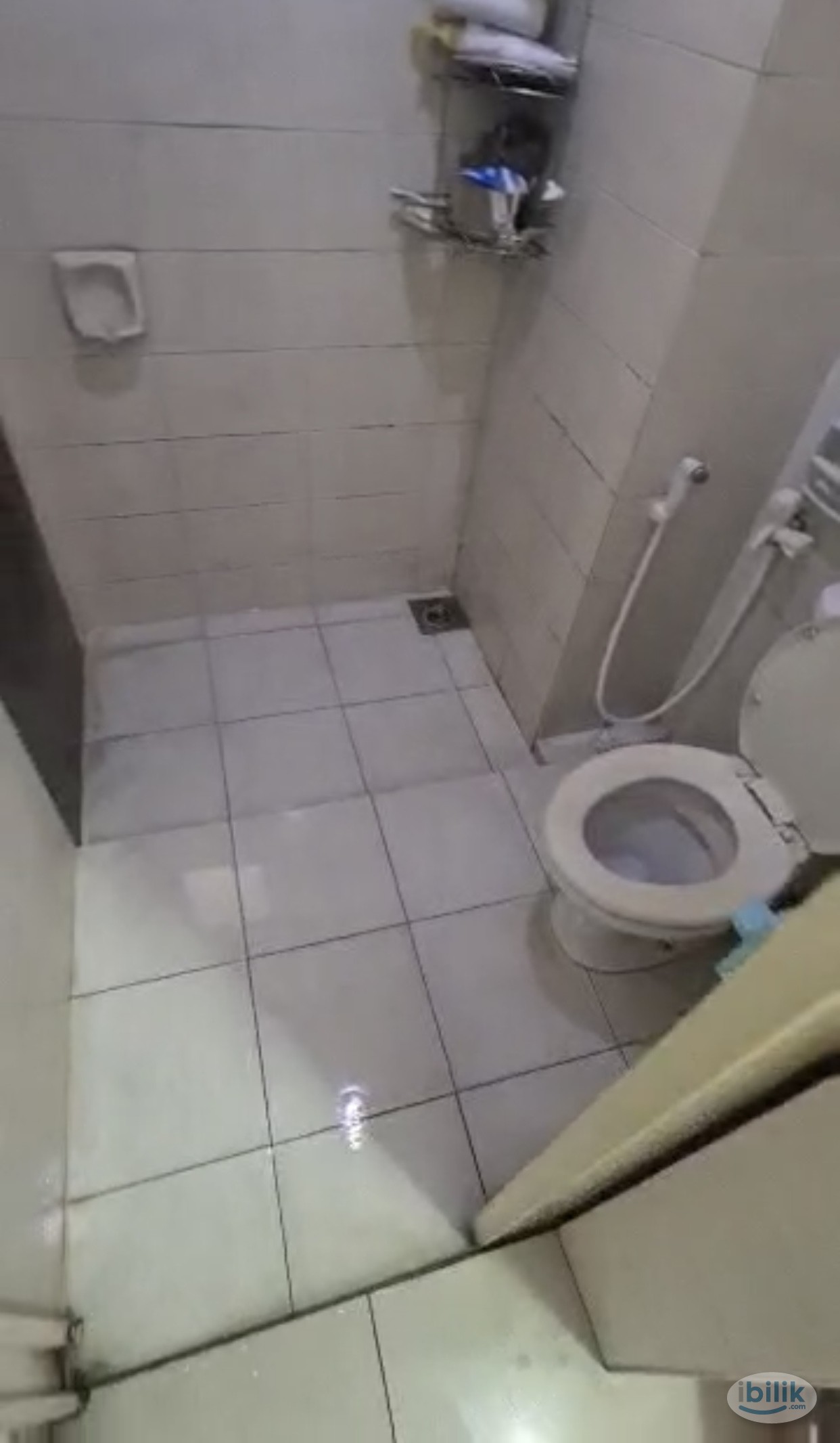 Single Room at Impian Meridian, UEP Subang Jaya - Image 2