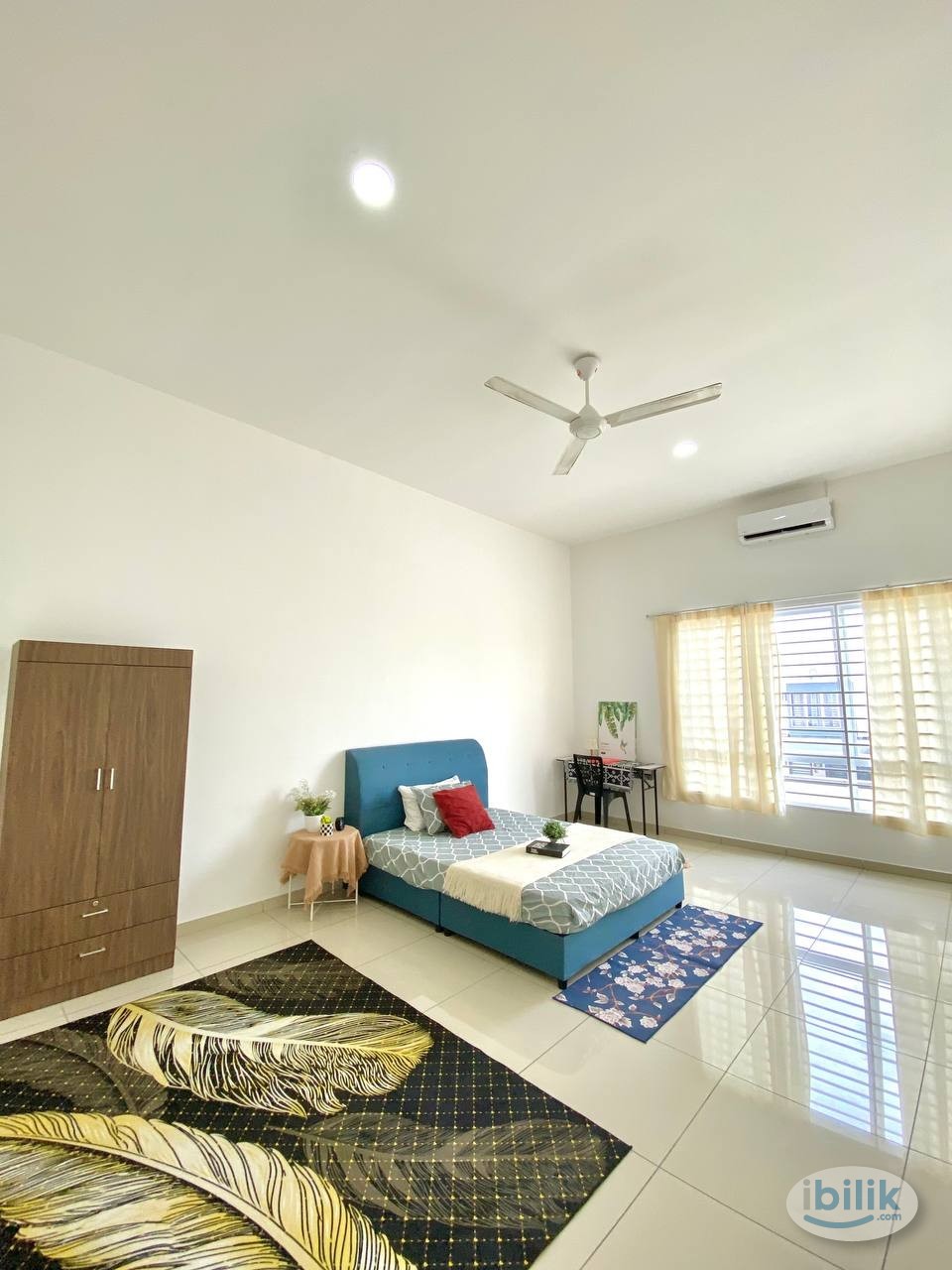 [ SURIAMAN 2, BANDAR SRI SENDAYAN, SEREMBAN ]   SINGLE ROOM 🛌🏻 Single / Queen Bed, Wardrobe       MEDIUM ROOM - Image 3