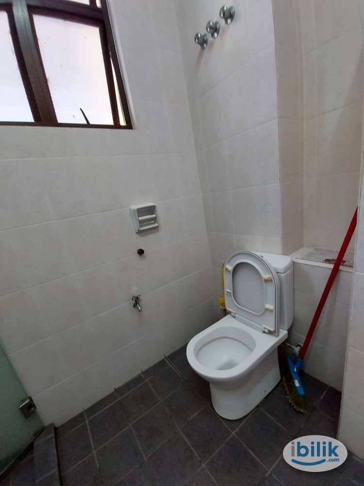 NEAR TAYLOR 2 Fully-Furnished Single room with window and AC at Subang Bestari - Image 4