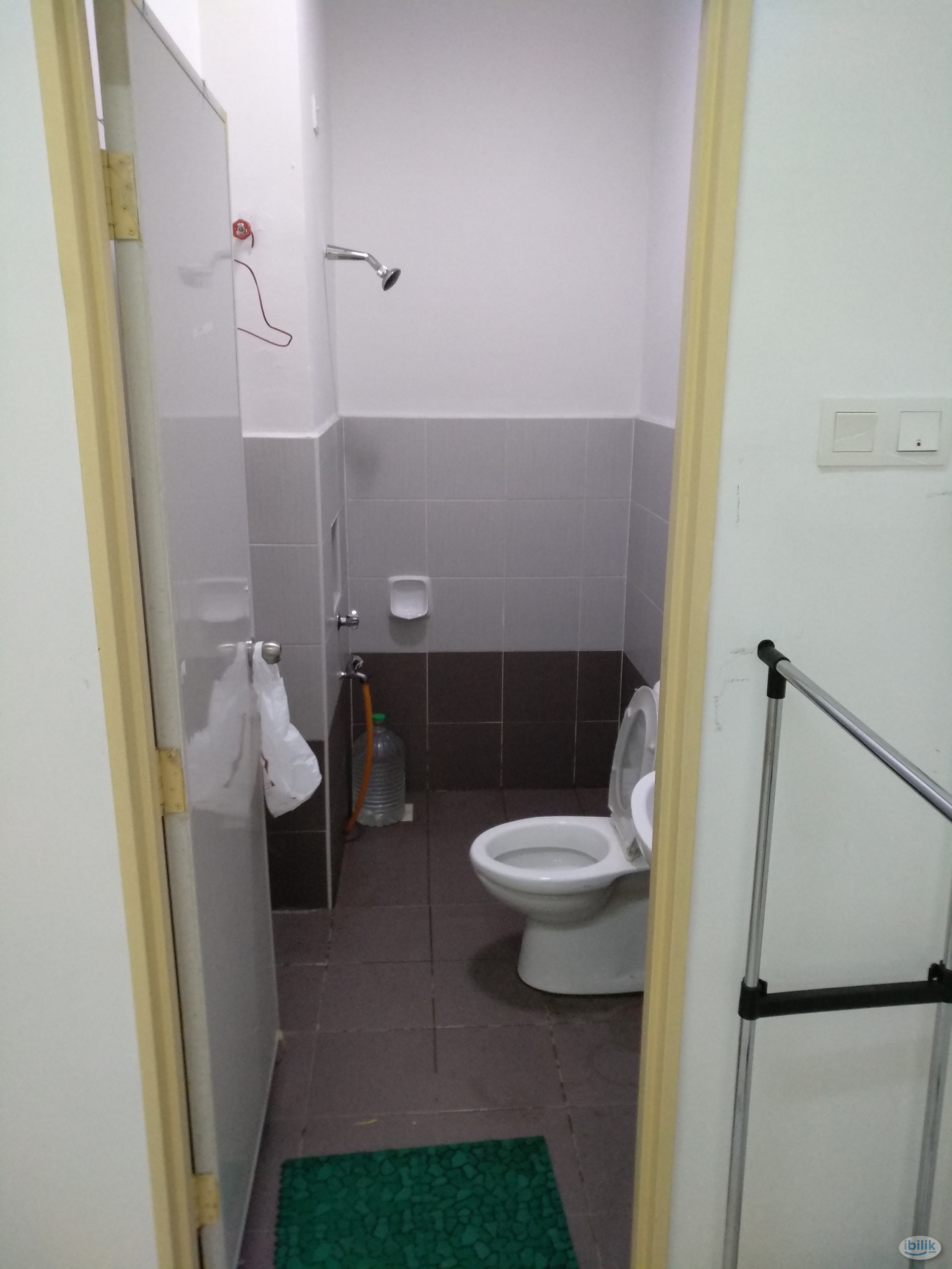 士乃,senai,古来,kulai,jalan rajawali,bandar putra kulai,fully furnish,include utiliy - Image 2