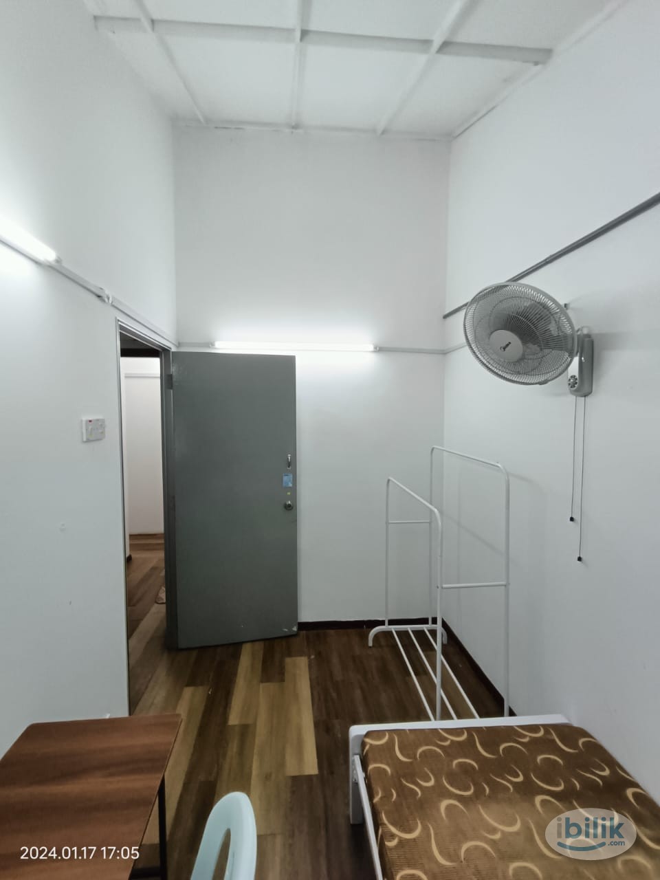 Low Depo 🛌 Room For Rent with Air-Cond at Taman Seputeh near KTM Seputeh - Image 2