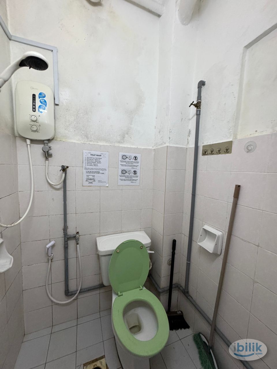 💥PRIME LOCATION 💥 2 Mins Walk to KPMG Tower & First Avenue 🚶Queen Size Bed Room with Aircond @ BU 2, Bandar Utama🚉 Nearb - Image 5