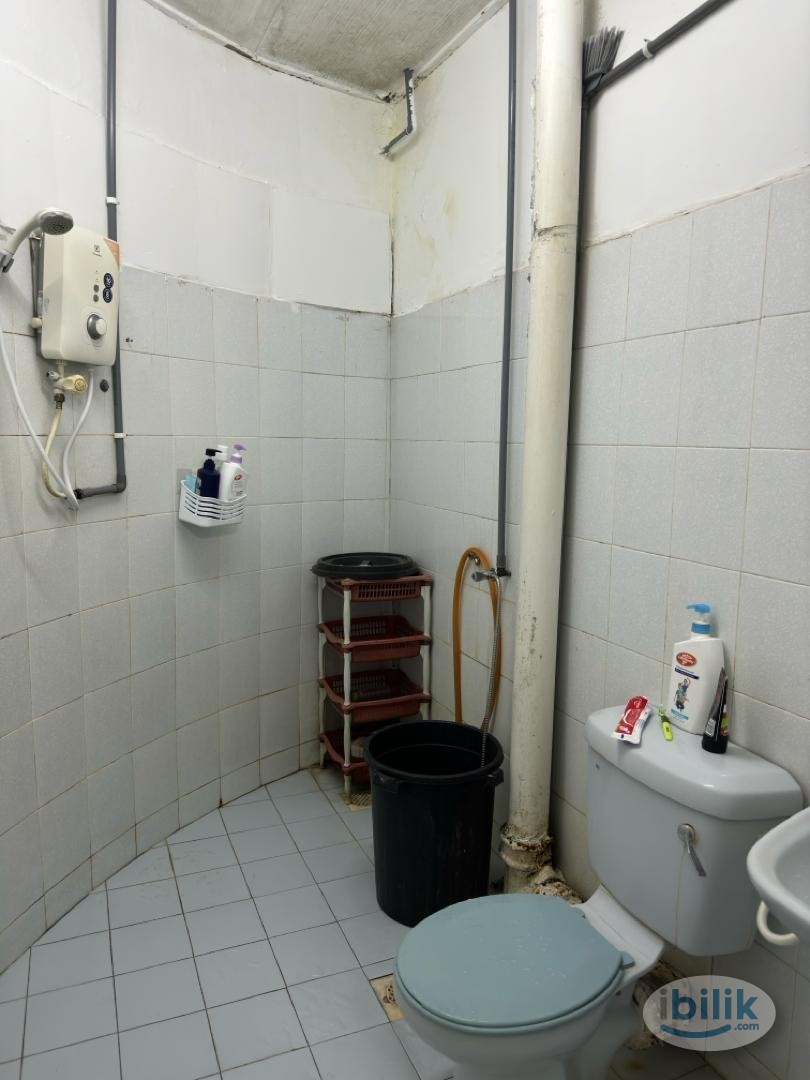 Nearby Atria Mall ❗Single room with Aircond at SS 22 Damansara Jaya, Petaling Jaya - Image 4