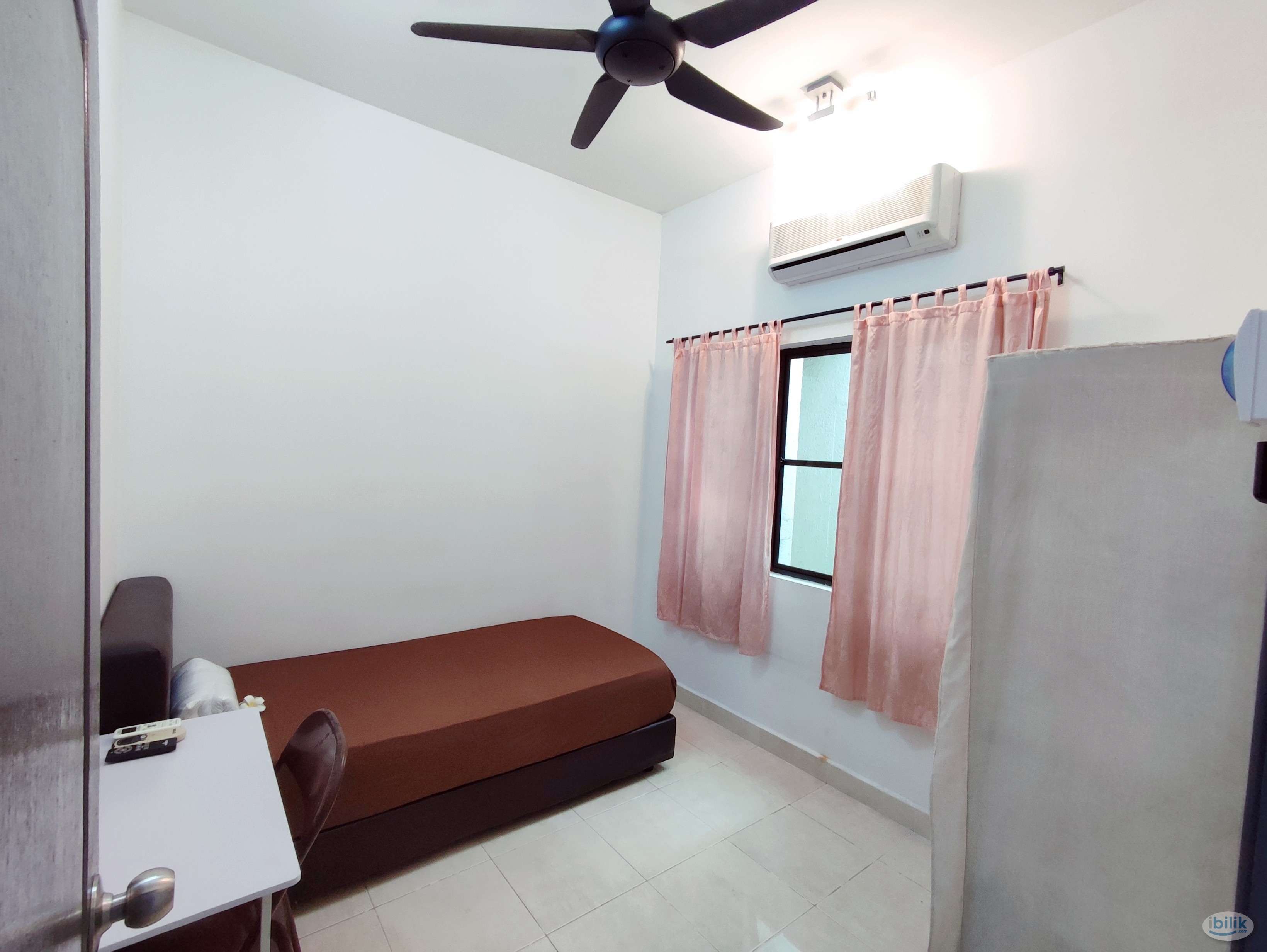 middle room rent @pelangi utama condominium - Image 3