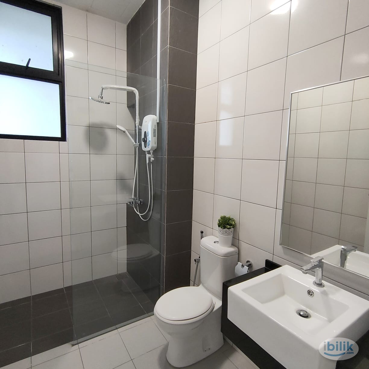 Premier Suite with Balcony at Evoke Residence, Seberang Perai, Penang - Image 4
