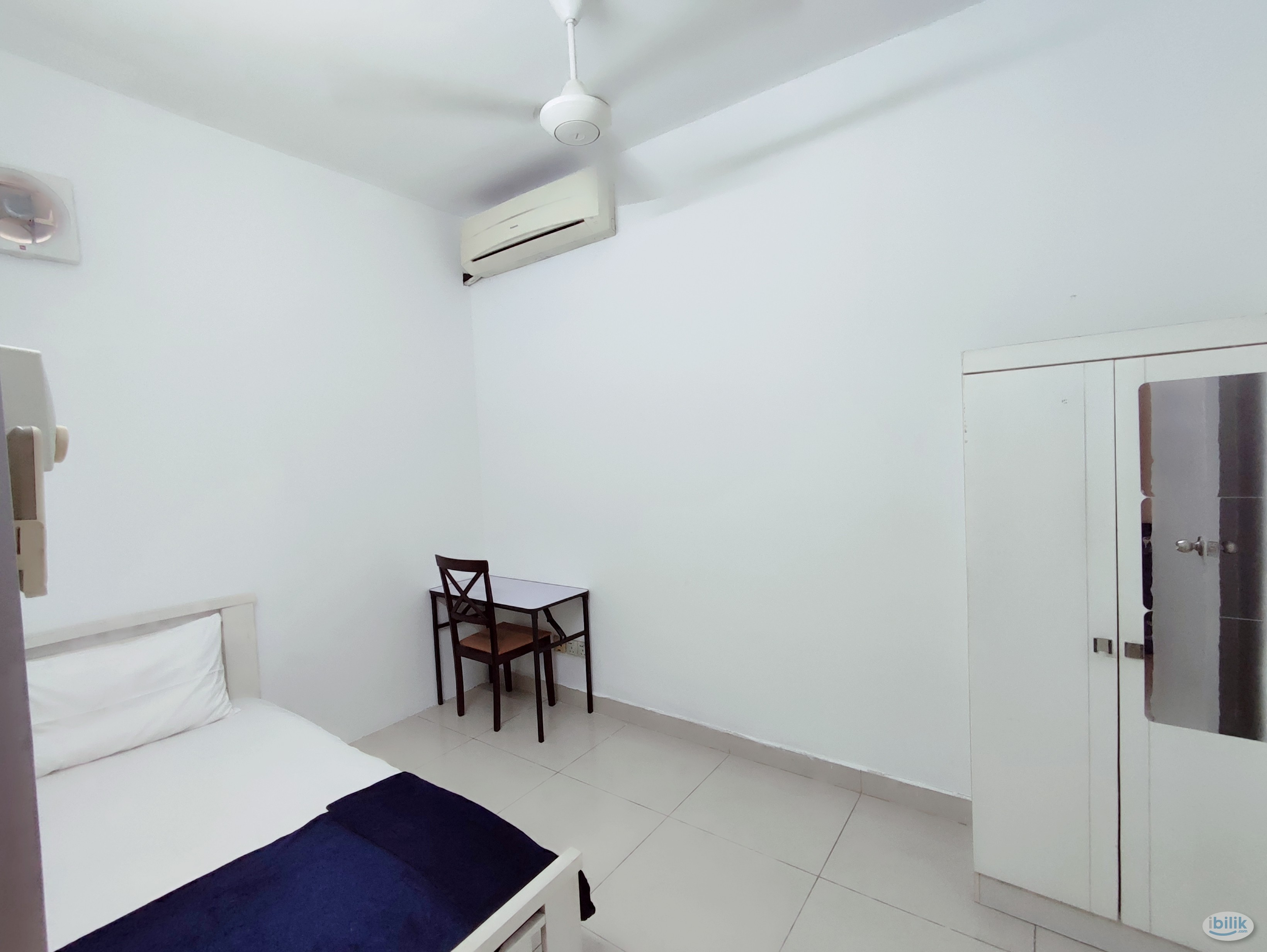 Single room available at Pelangi utama condominium - Image 1