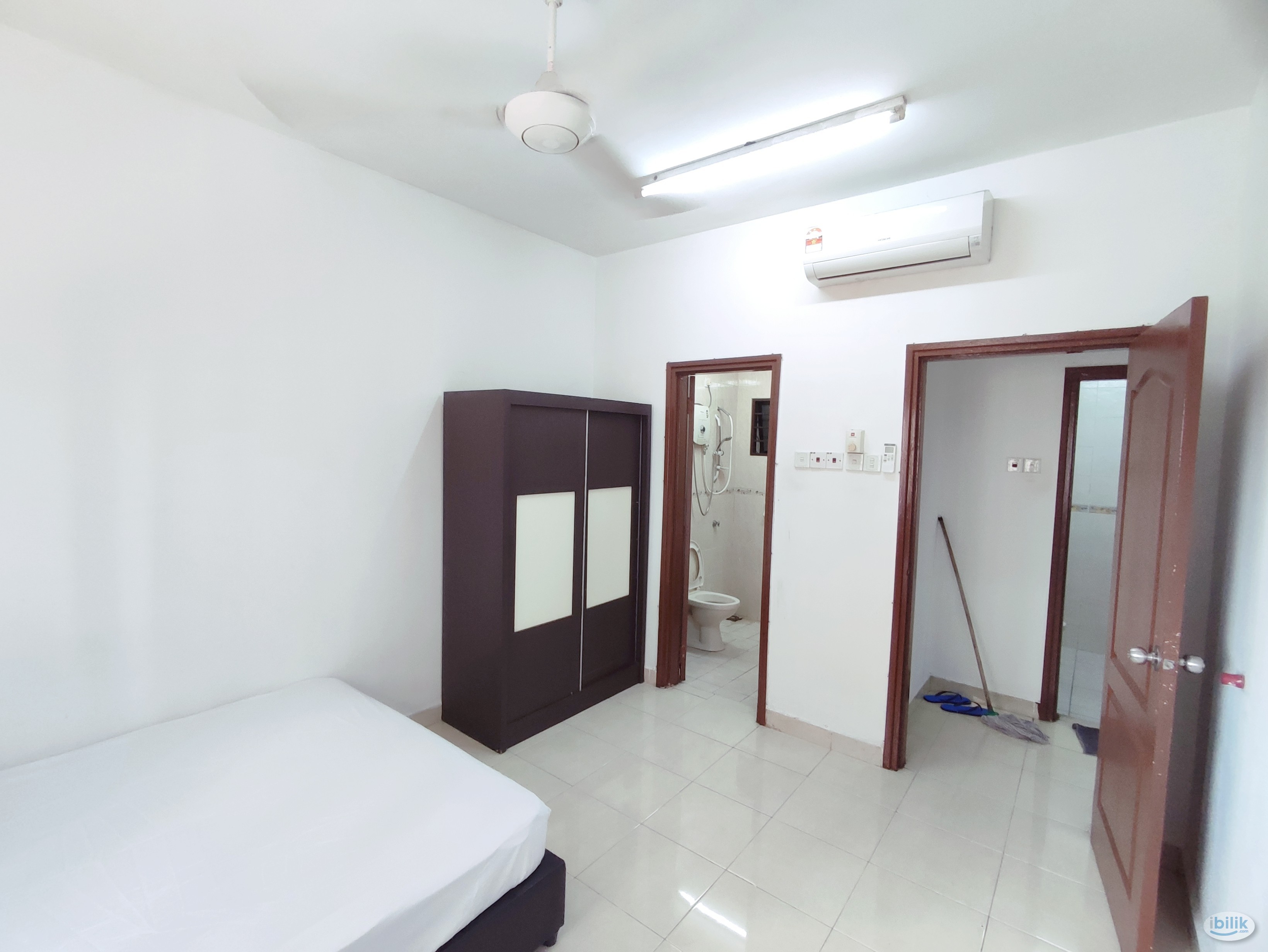 Female Master bedroom at Pelangi utama condominium - Image 3